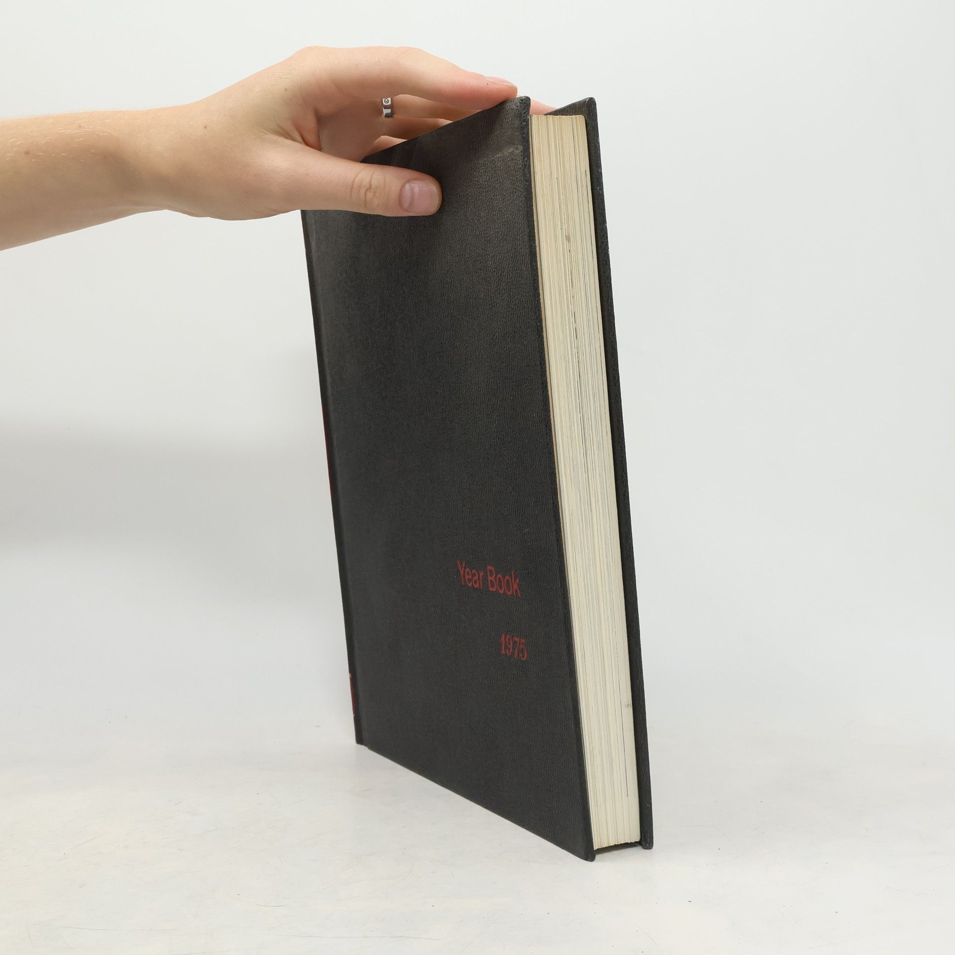 Various authors 1975 Year Book