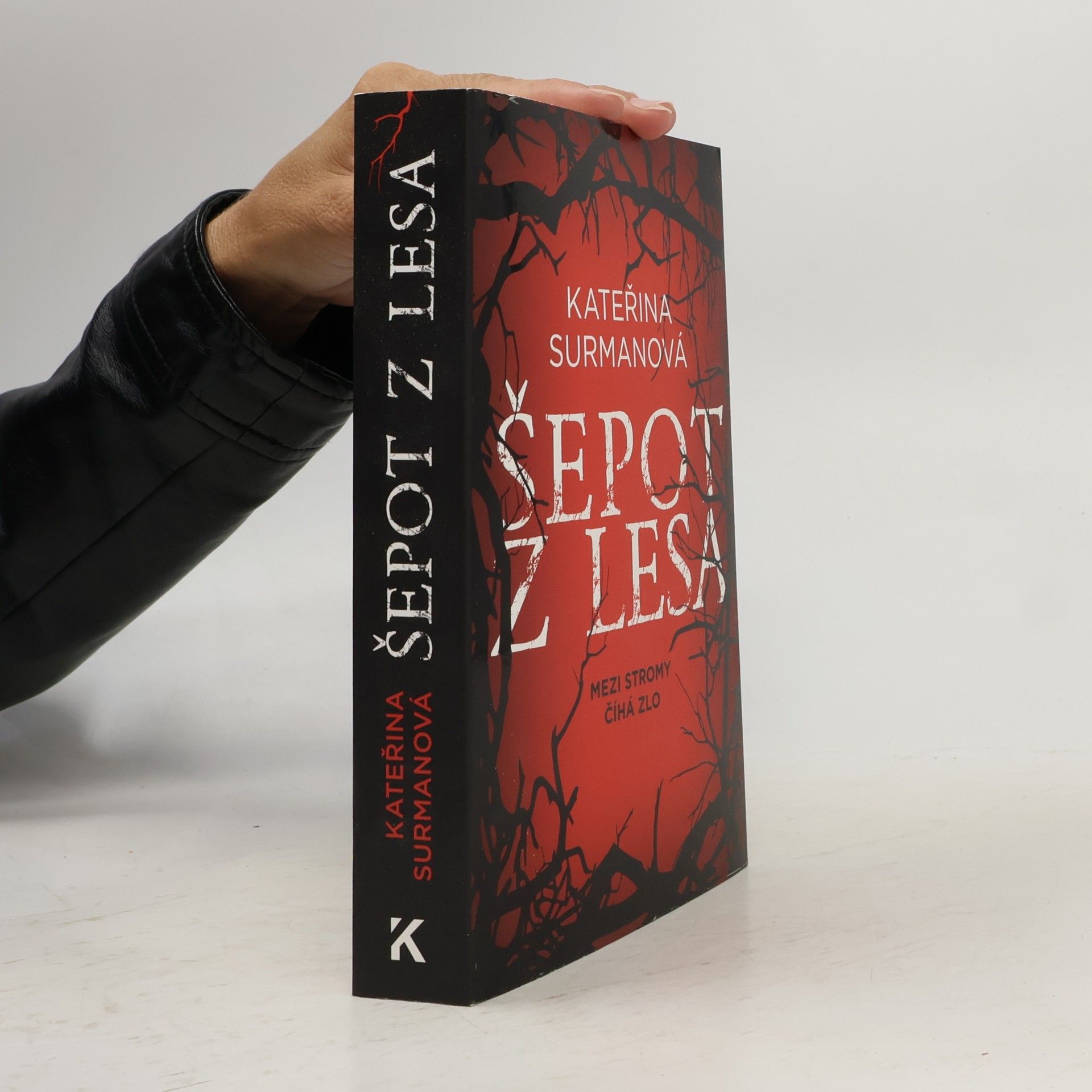 Kateřina Surmanová Šepot z lesa