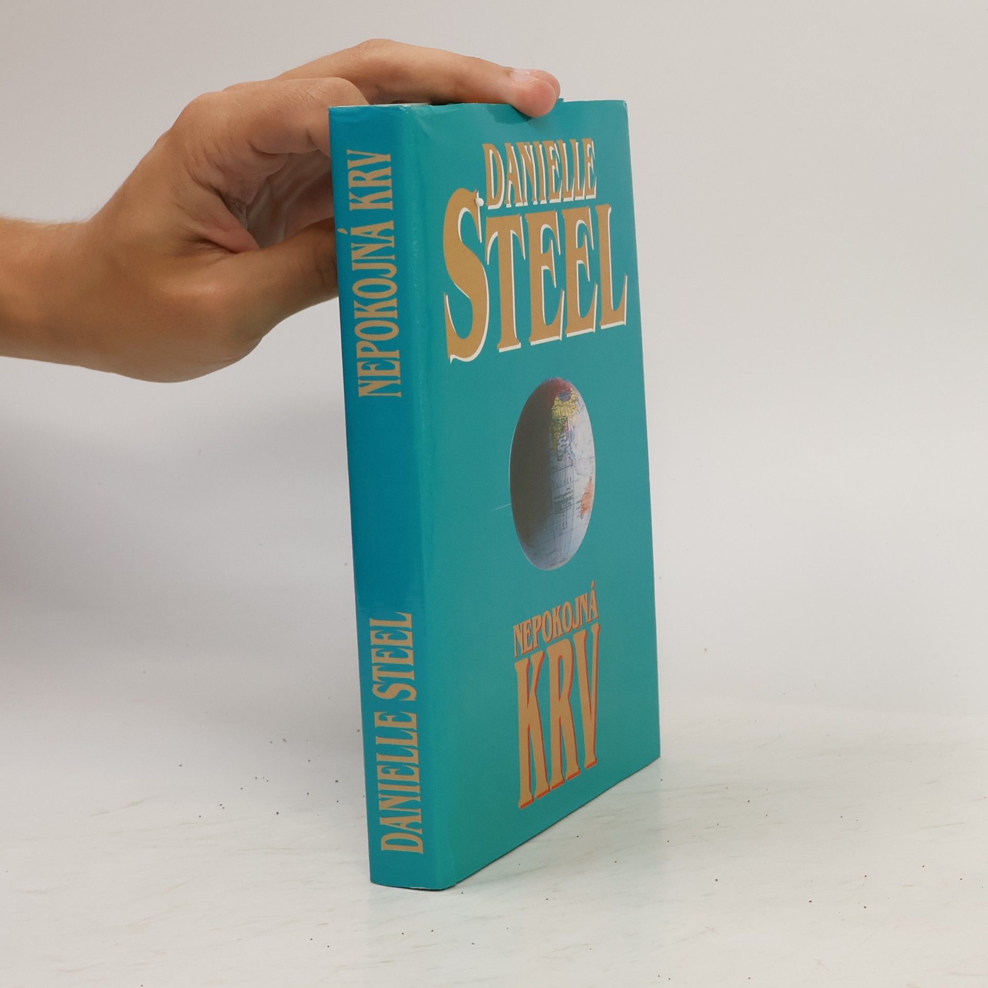 Danielle Steel Nepokojná krv