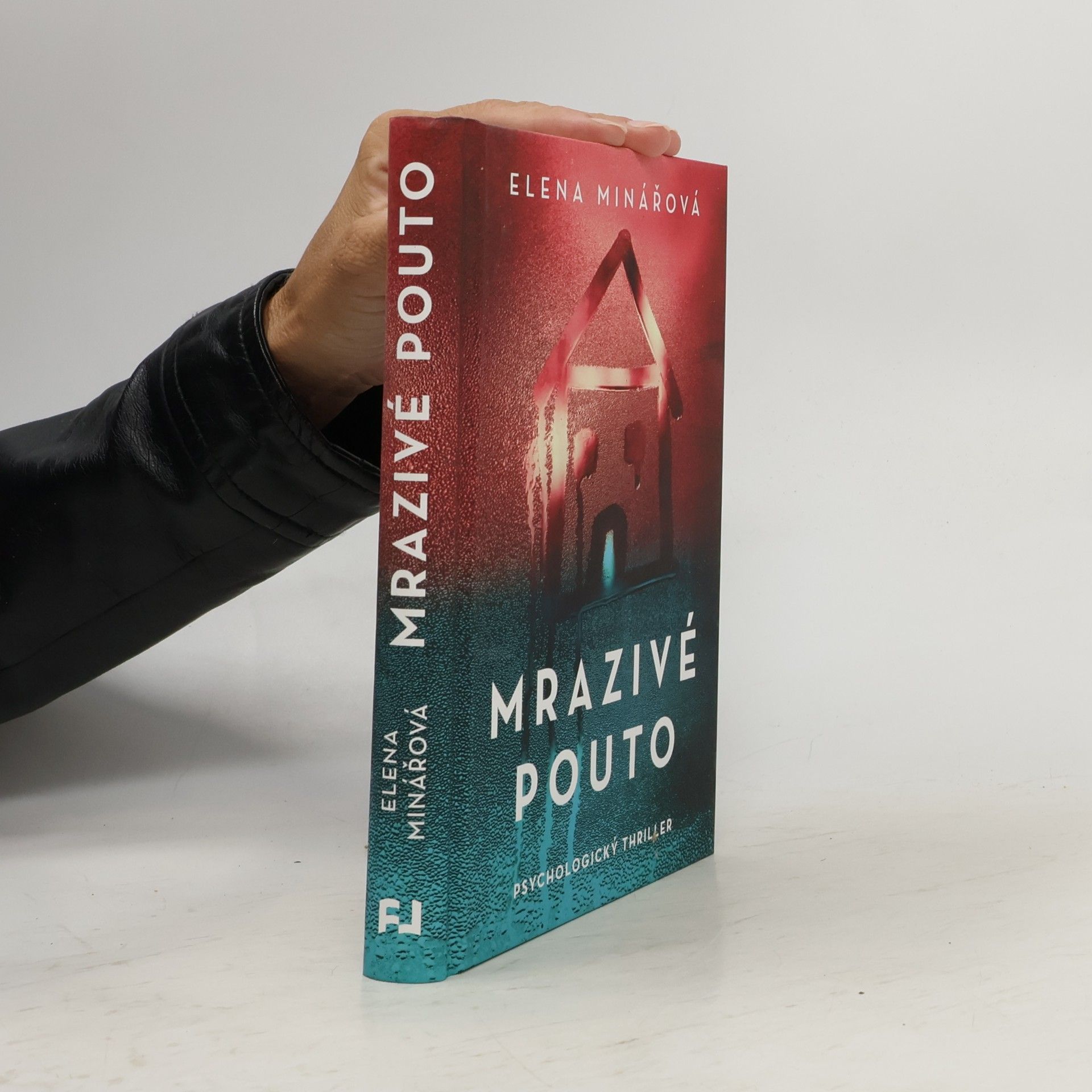 Elena Minářová Mrazivé pouto