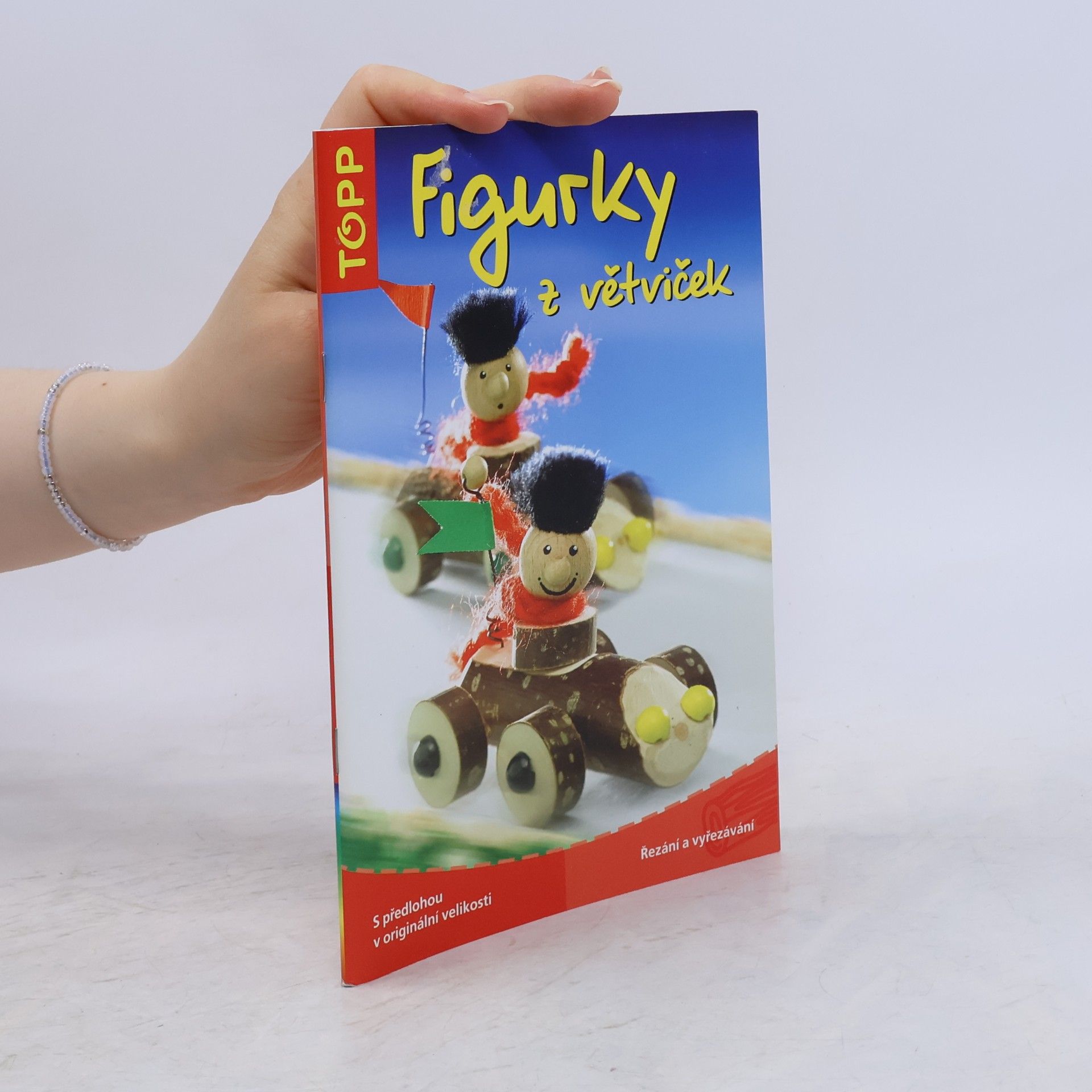 Armin Täubner Figurky z větviček