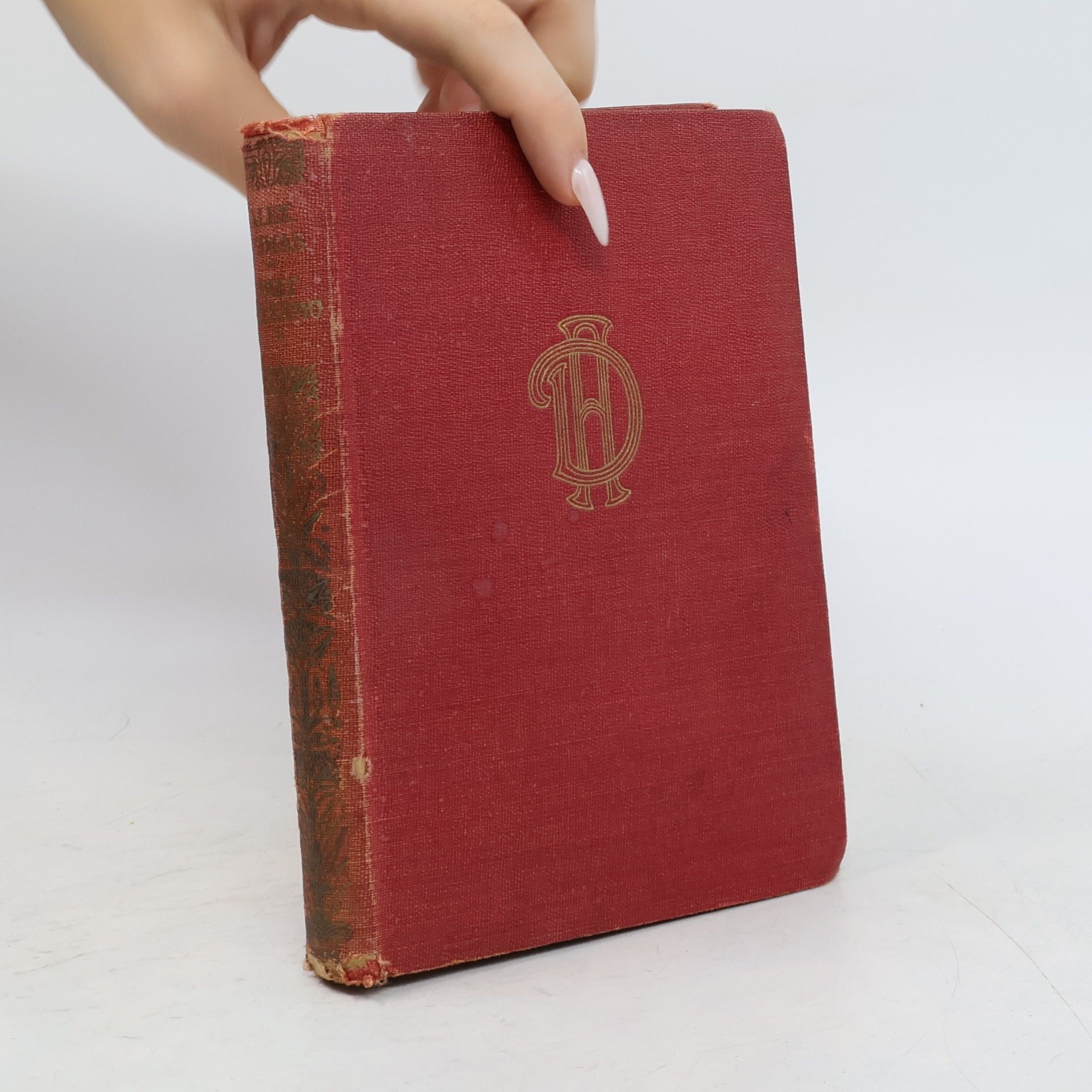 Alexandre Dumas starší Paměti lékařovy I. Josef Balsamo I.
