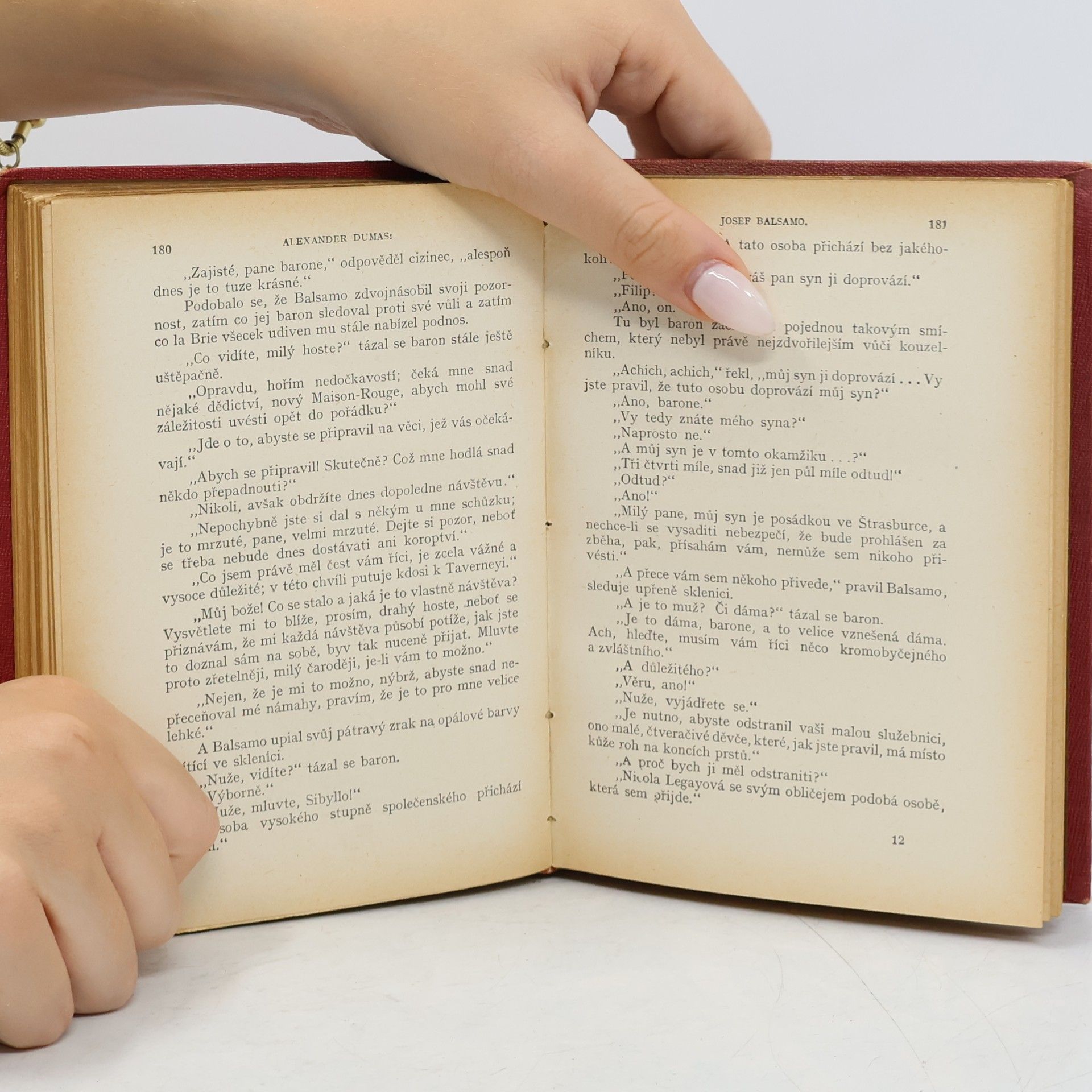 Alexandre Dumas starší Paměti lékařovy I. Josef Balsamo I.