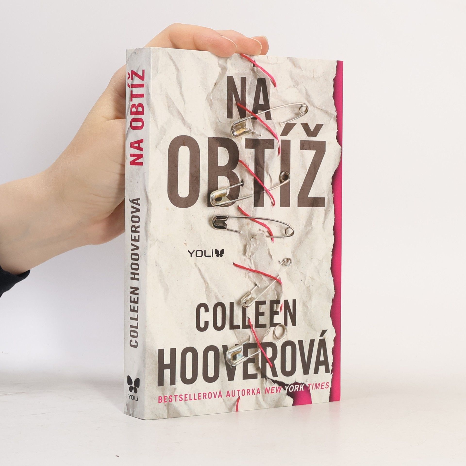 Colleen Hoover Na obtíž