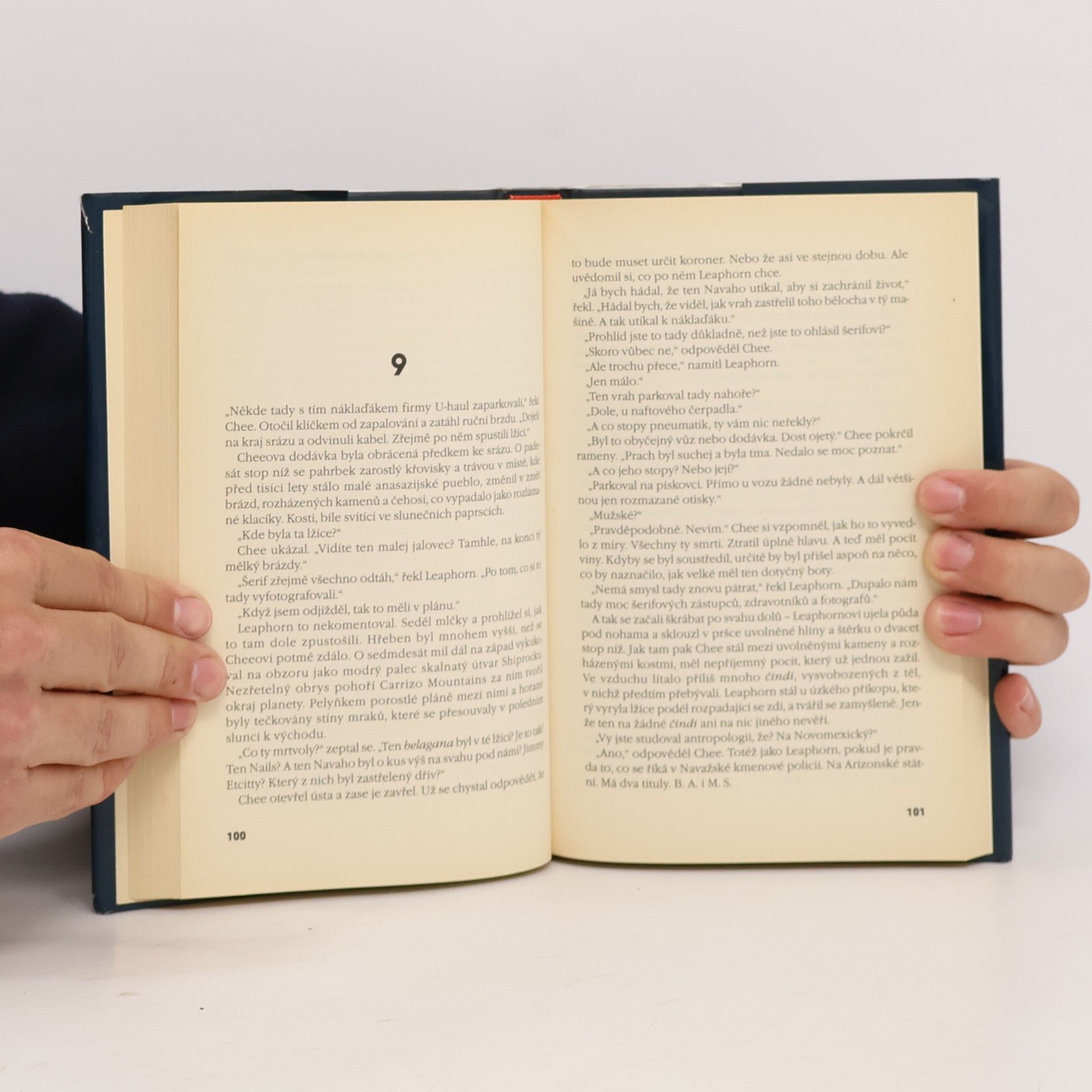 Tony Hillerman Zloděj času