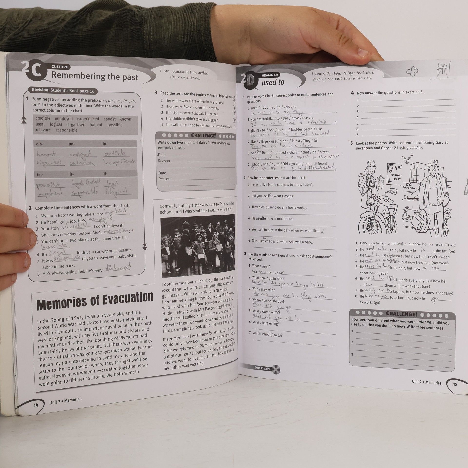 Jane Hudson Maturita Solutions. Intermediate Workbook