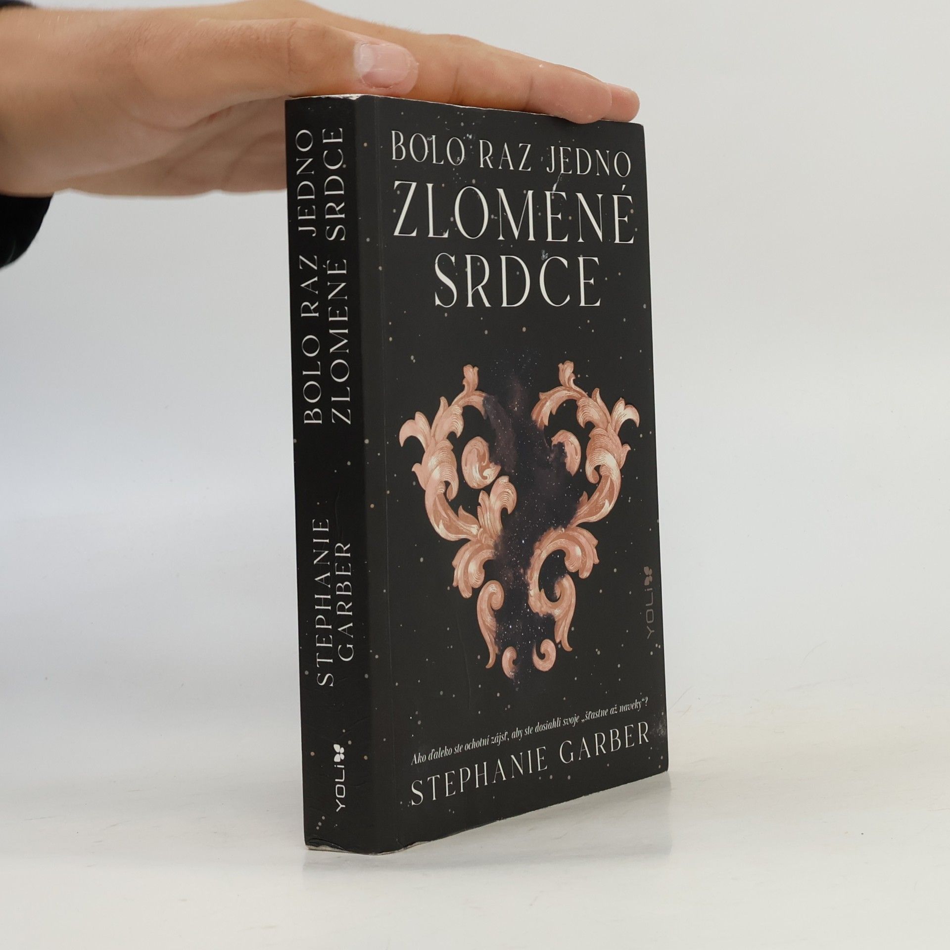 Stephanie Garber Bolo raz jedno zlomené srdce