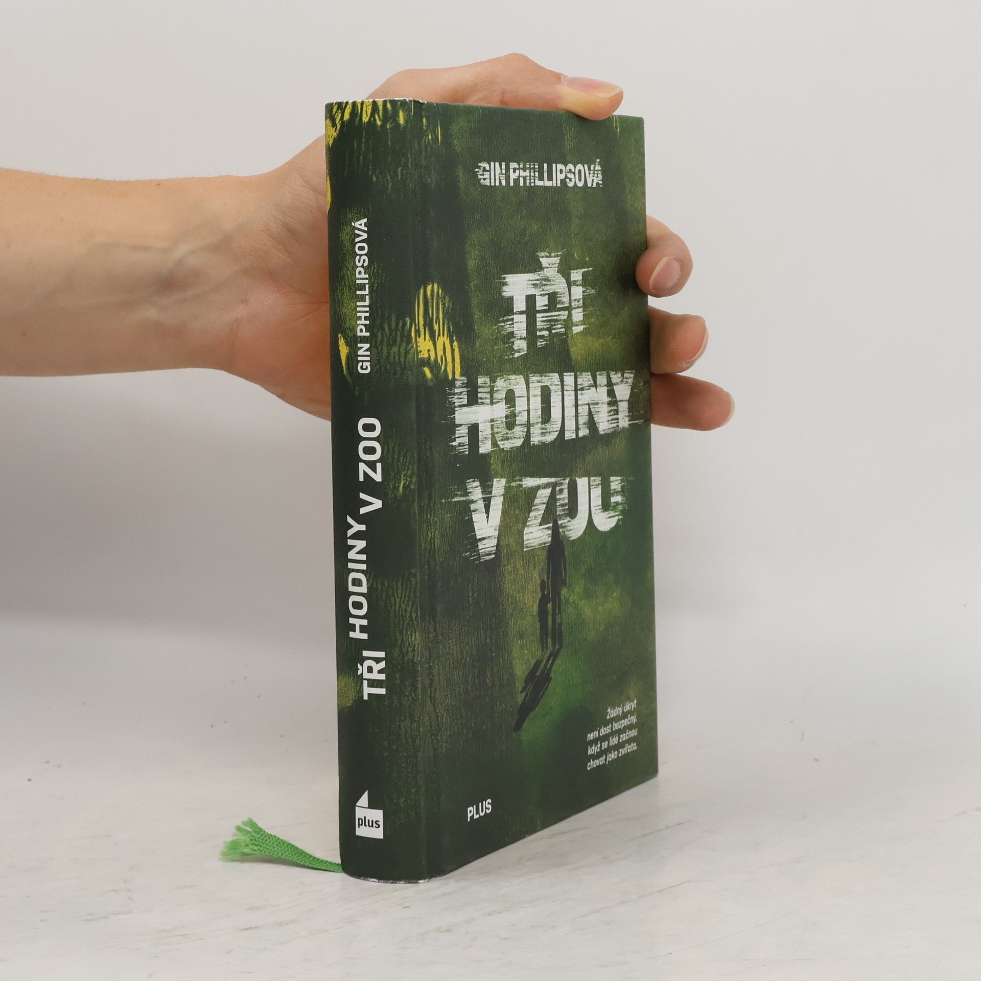 Gin Phillips Tři hodiny v ZOO