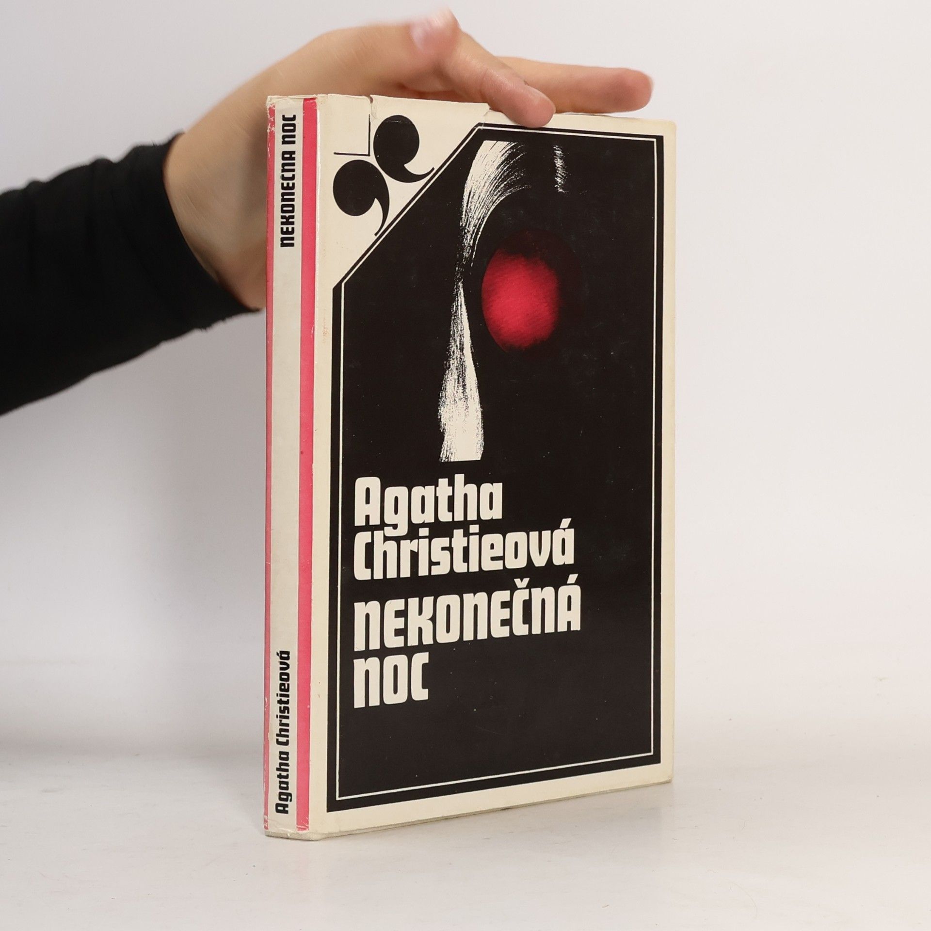 Agatha Christie Nekonečná noc