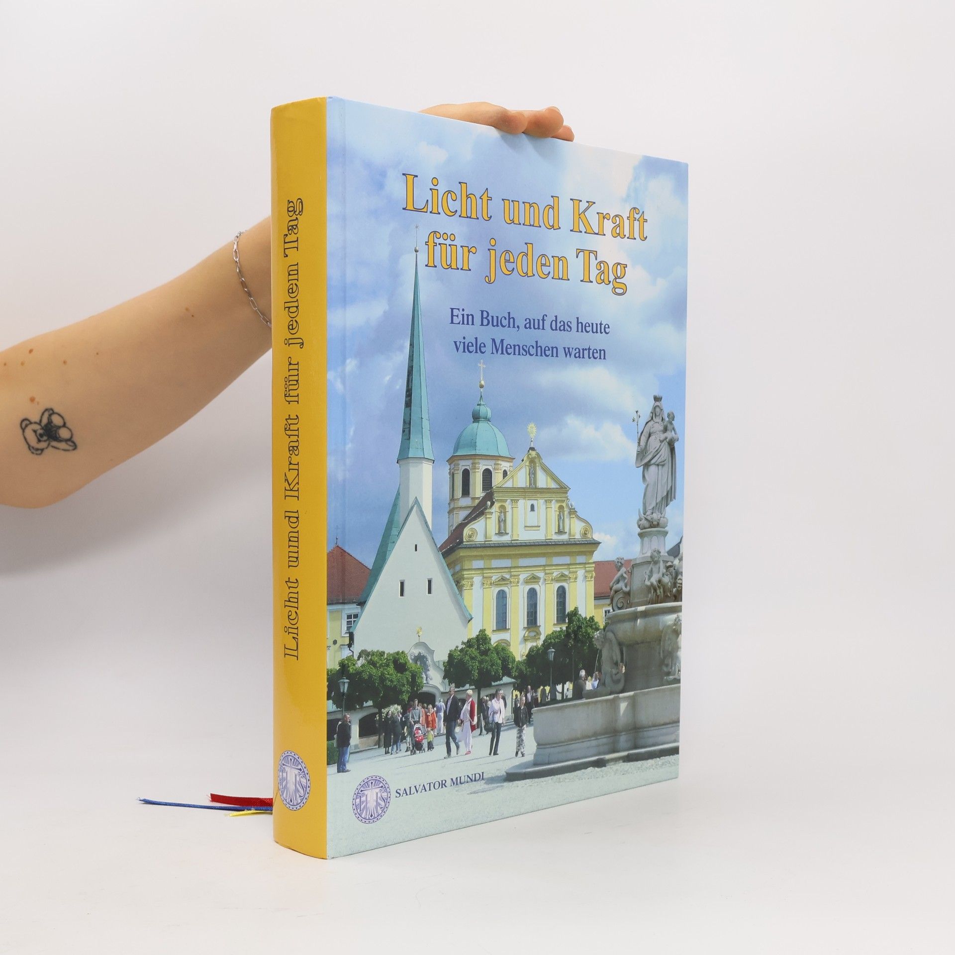 Various authors Licht und Kraft für jeden Tag. Ein Buch, auf das heute viele Menschen warten