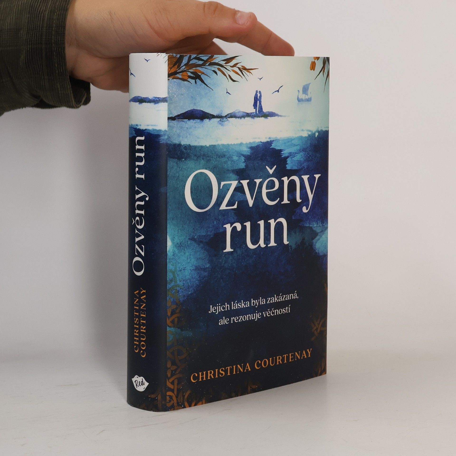 Christina Courtenay Ozvěny run