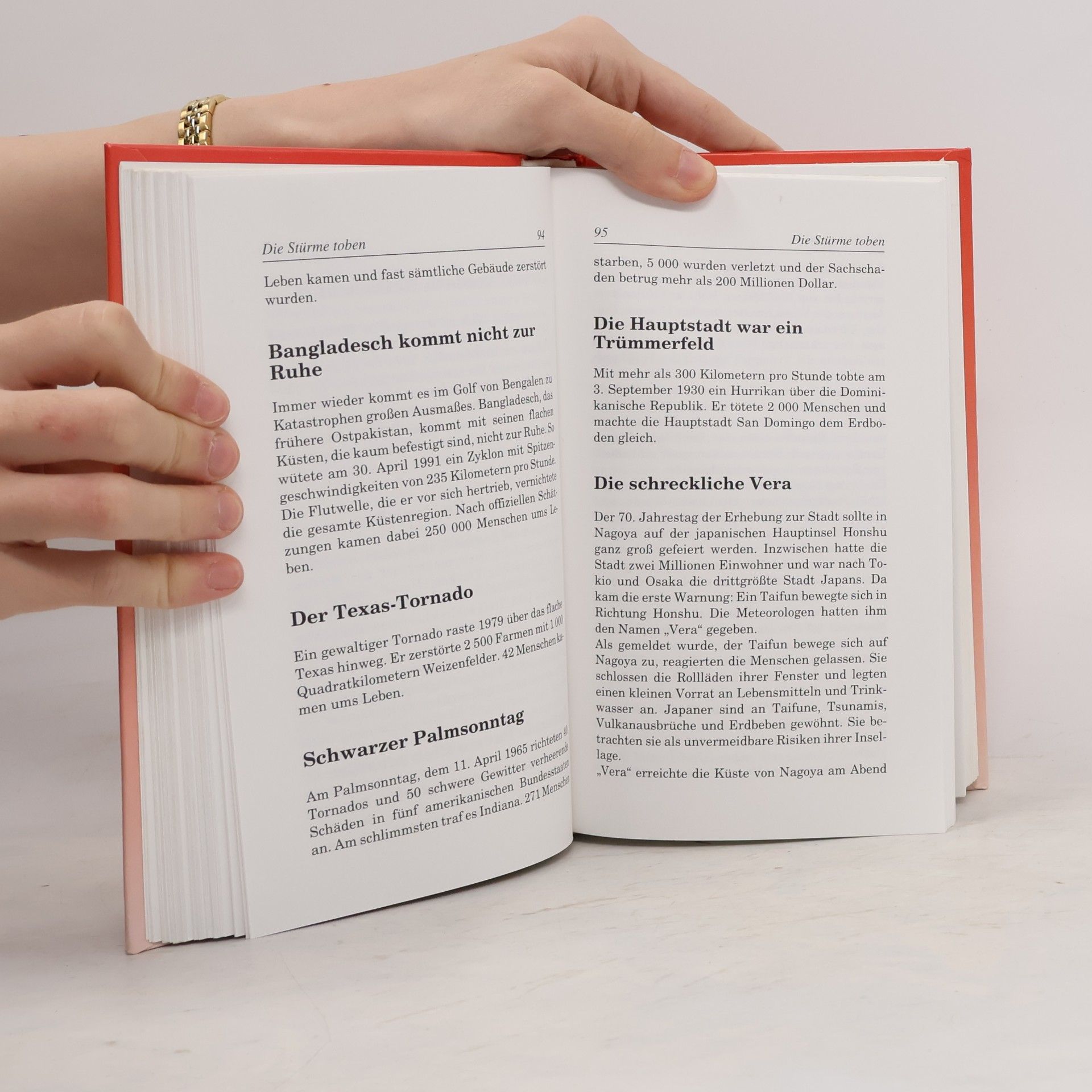 Kai Hövelmann Das Buch der 1000 Katastrophen