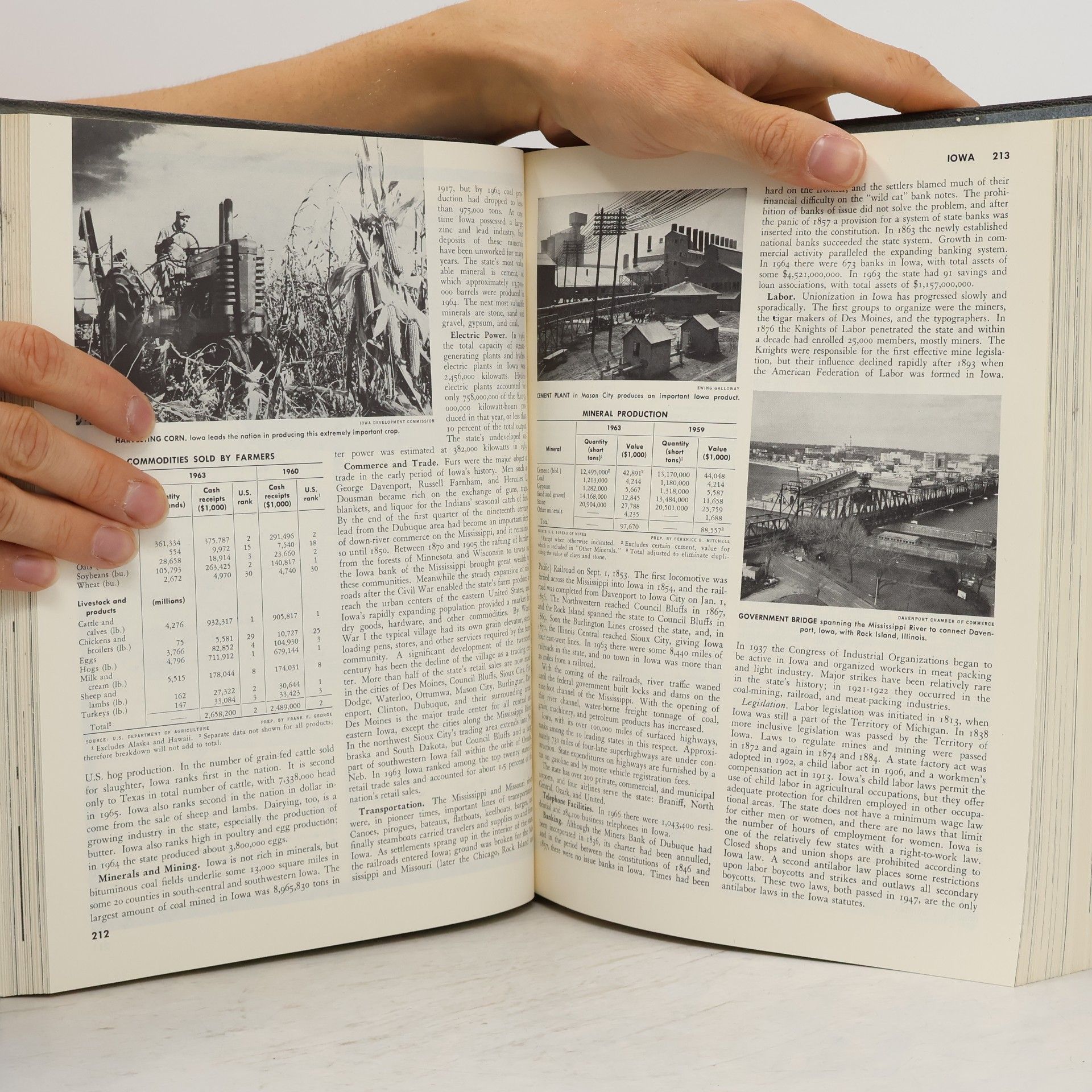 Collectif d'auteurs Collier's Encyclopedia 13