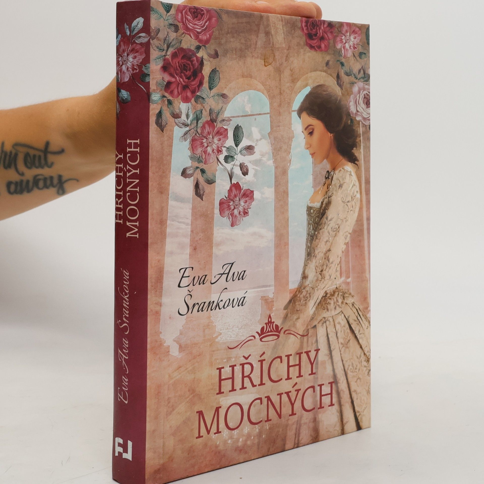 Eva Ava Šranková Hříchy mocných