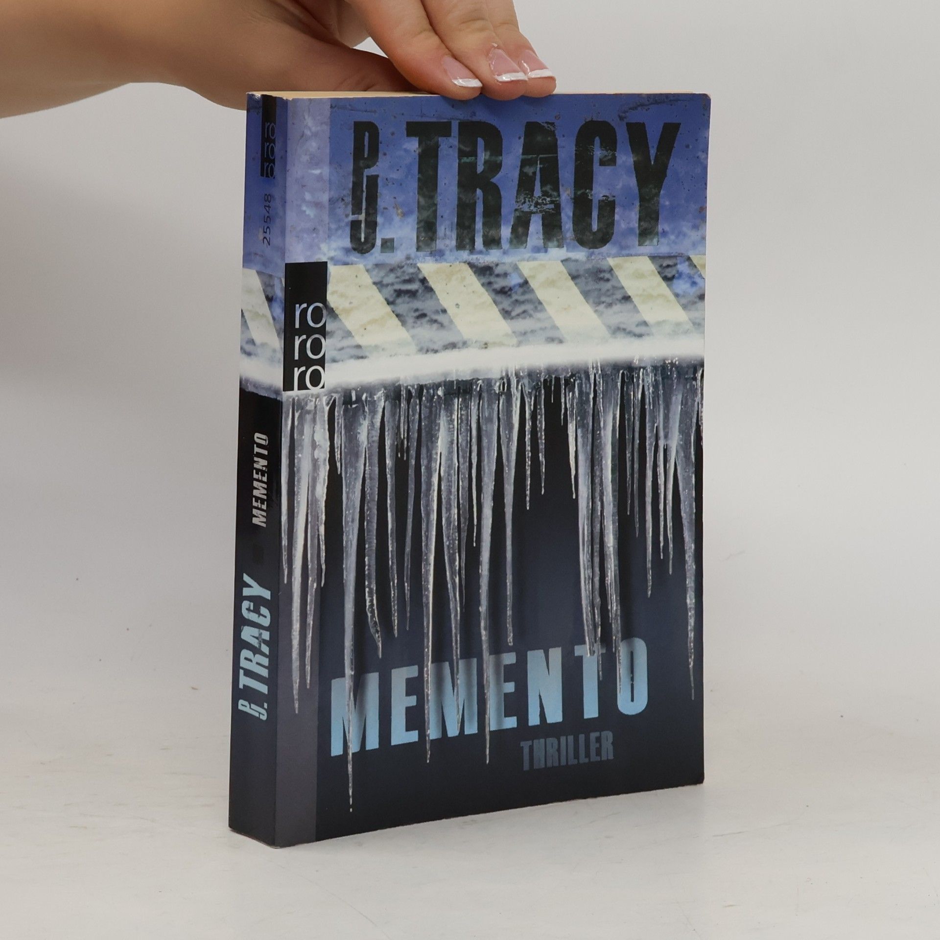 P. J. Tracy Memento