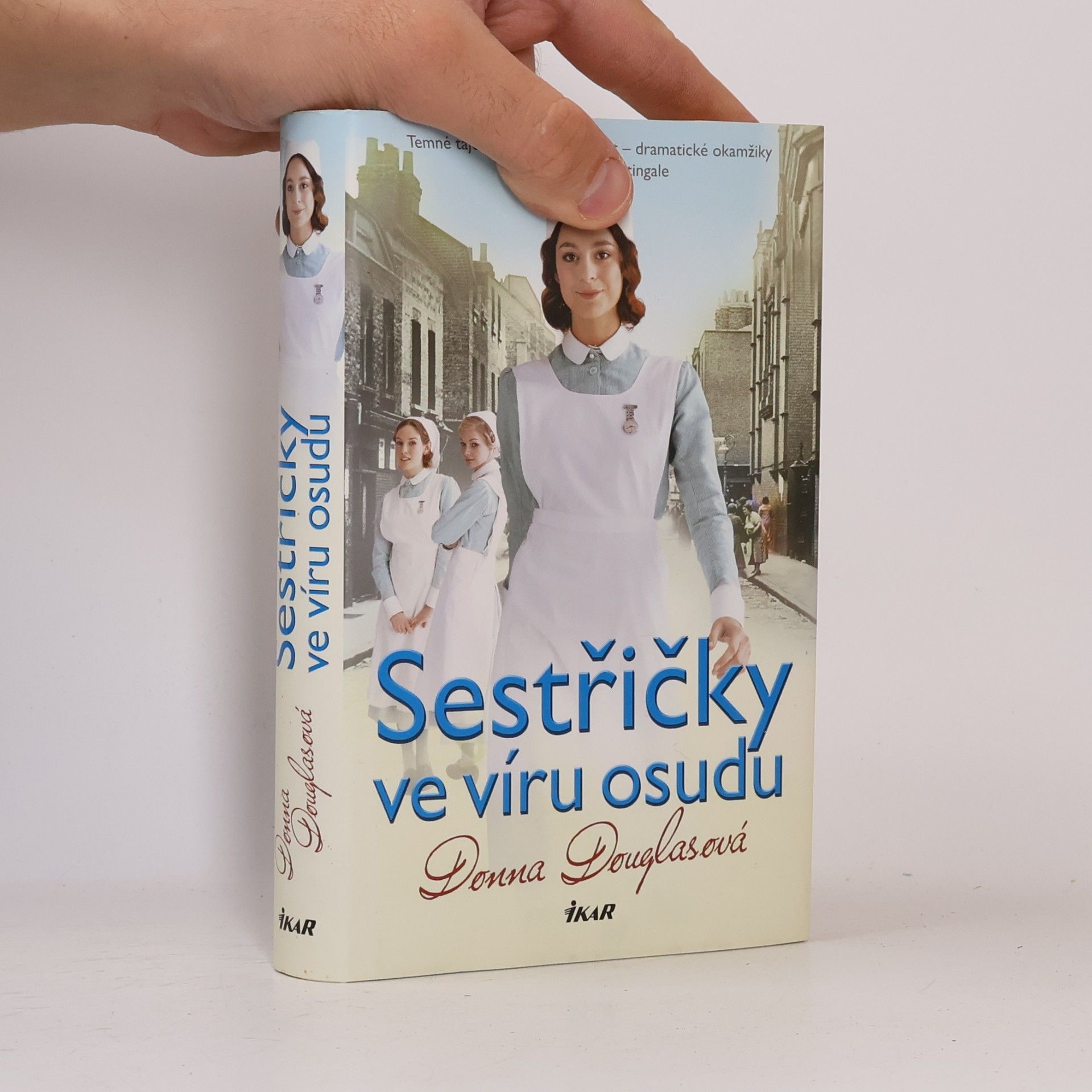 Donna Douglas Sestřičky ve víru osudu