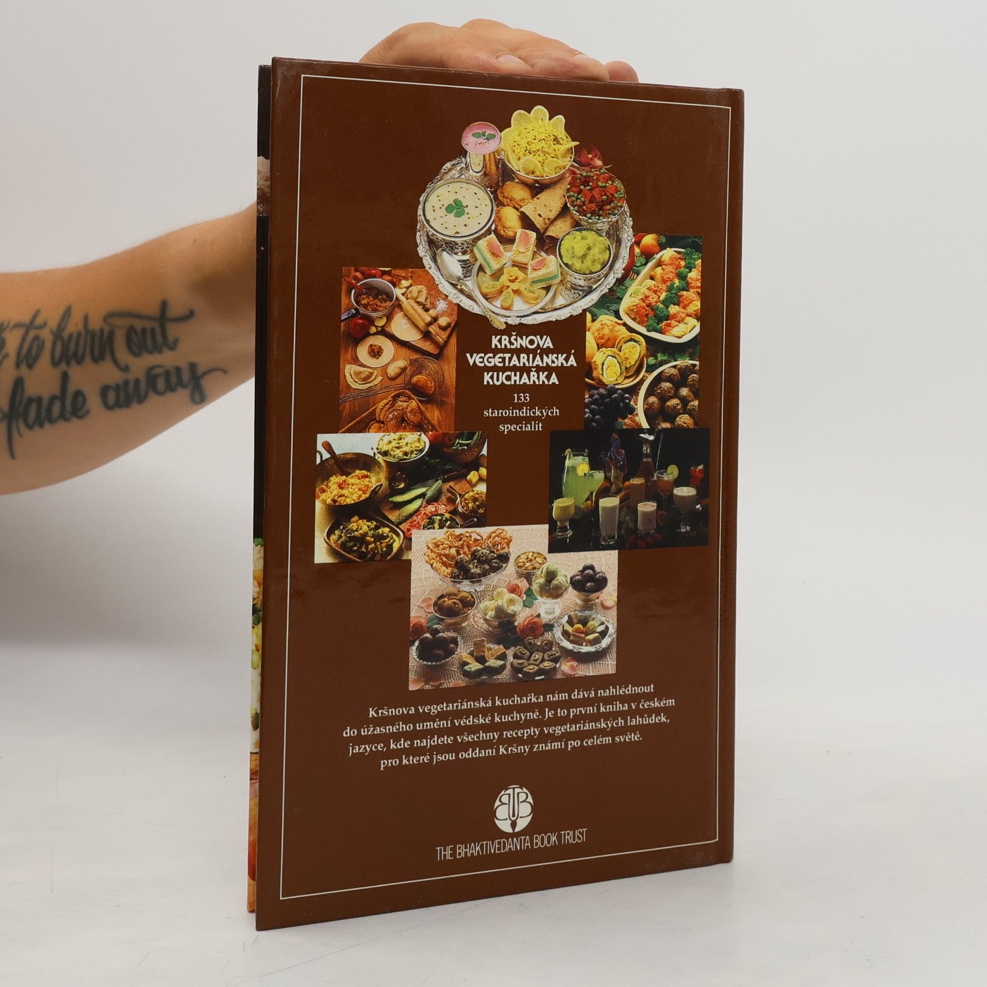 Adirádžda Dása Kršnova vegetariánská kuchařka