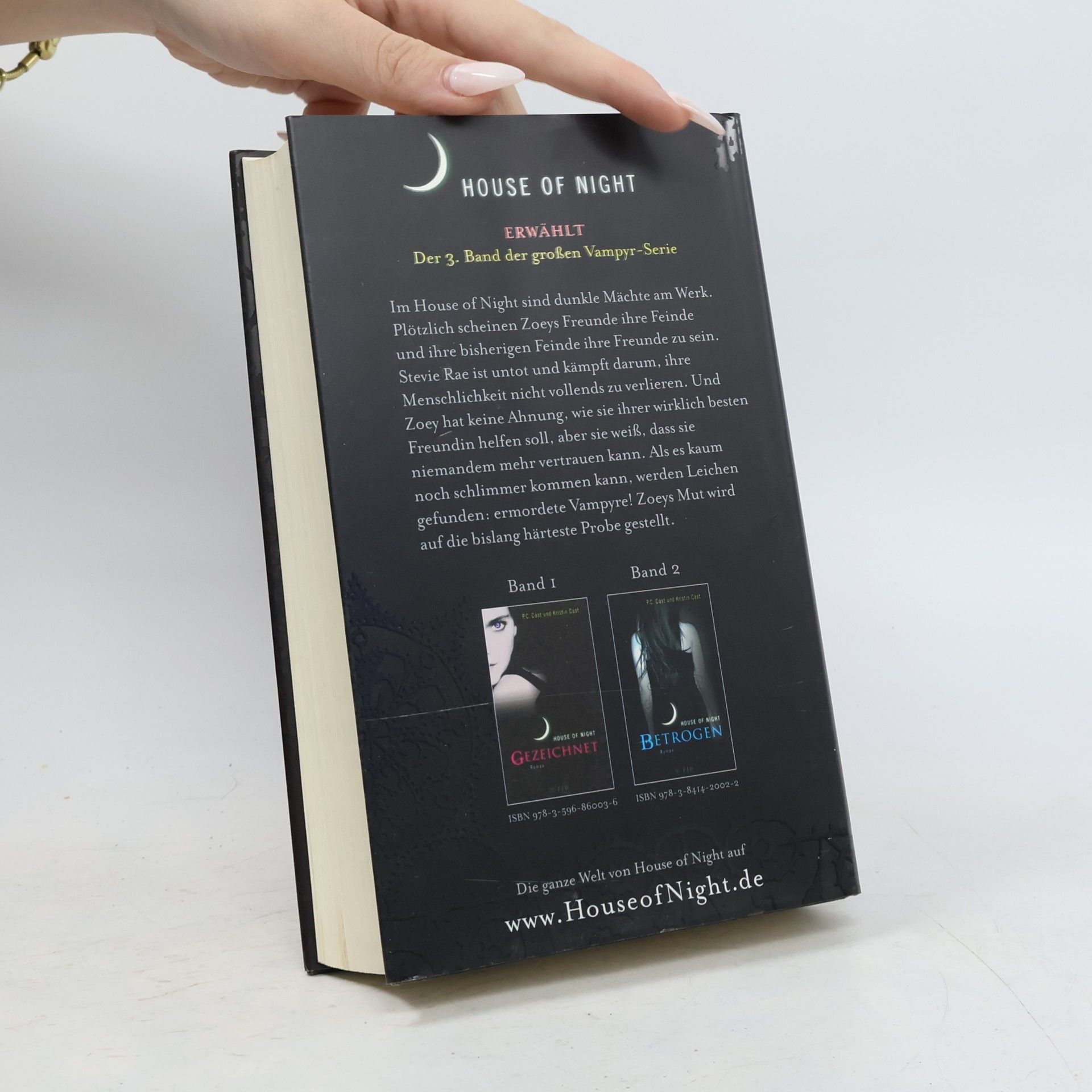 Phyllis Christine Cast House of Night 3. Erwählt
