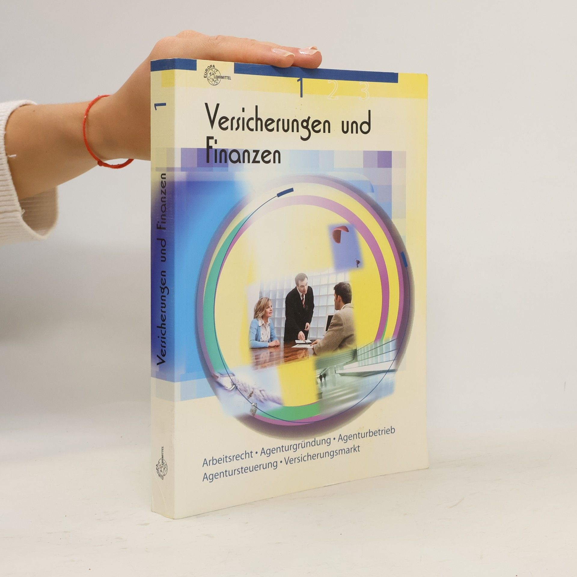 Versicherungen und Finanzen