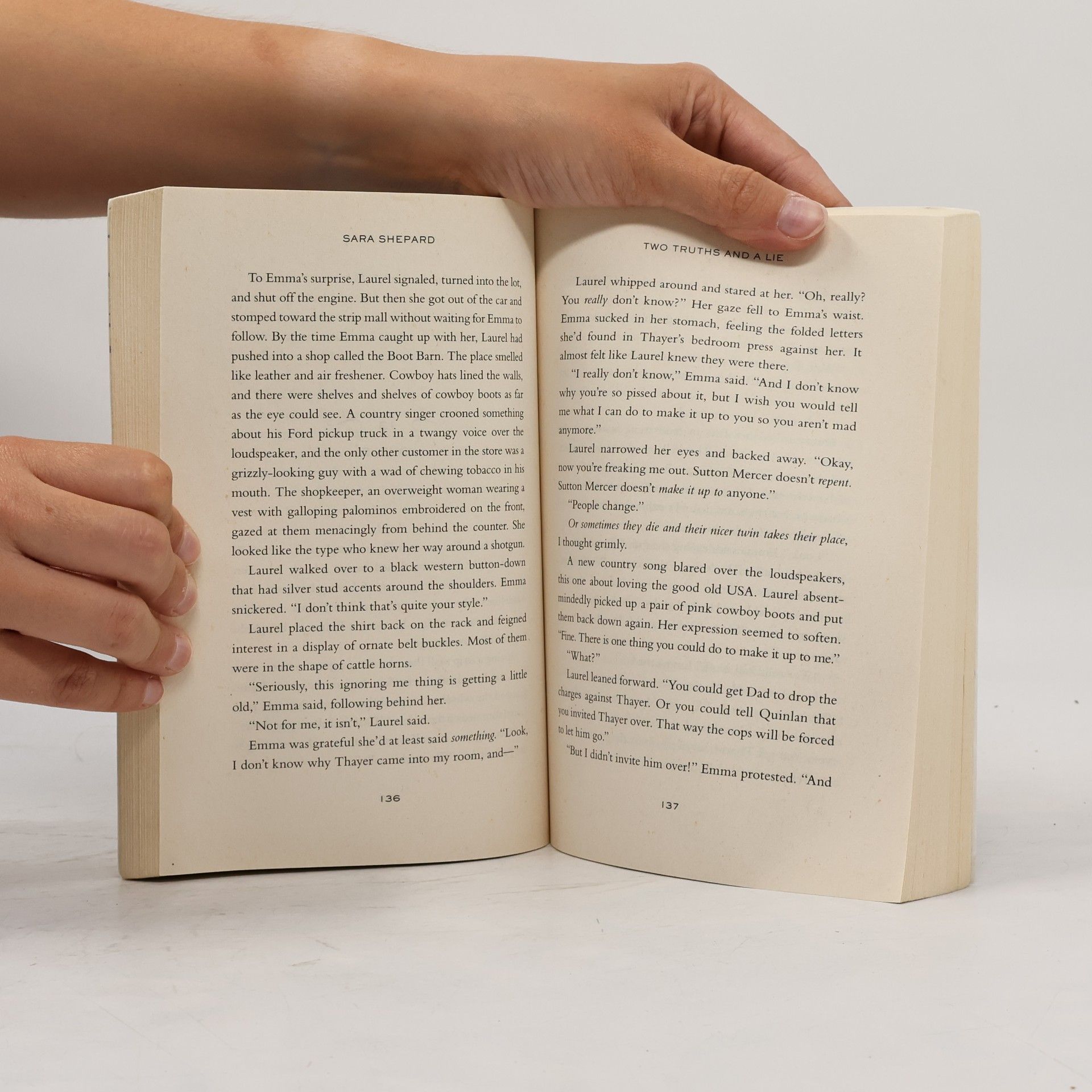 Sara Shepard Two Truths And A Lie