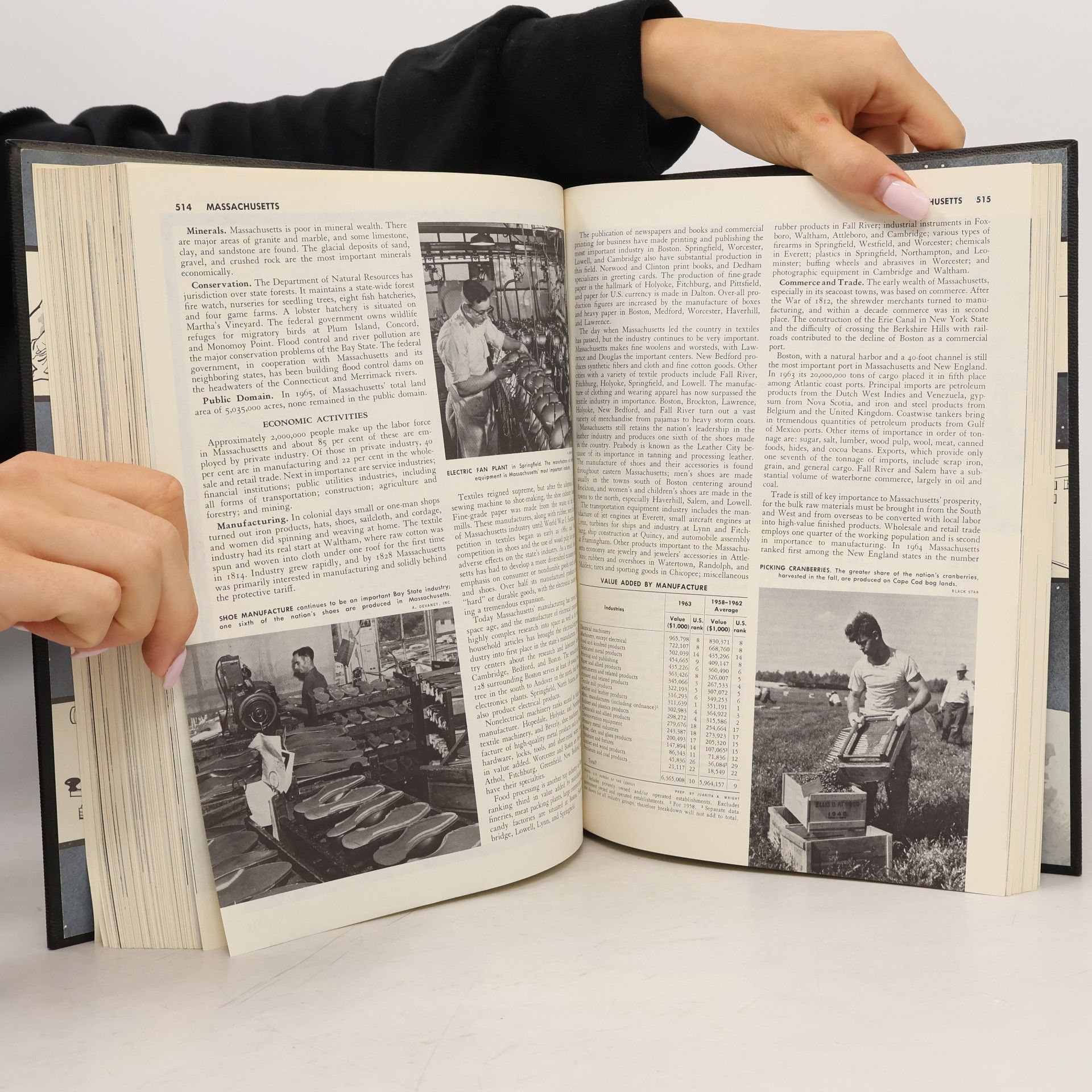 Kolektiv autorů Collier's Encyclopedia 15