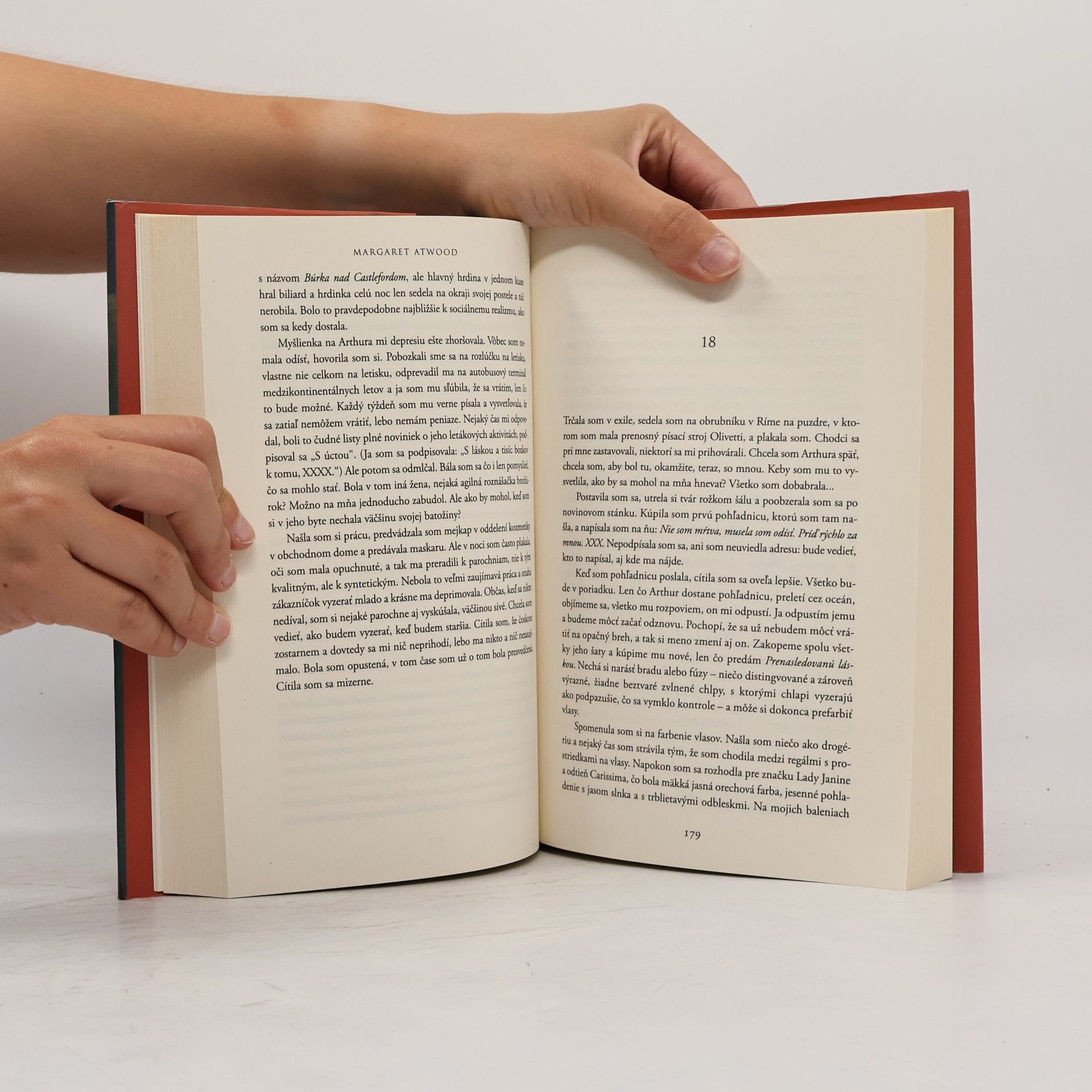 Margaret Atwood Pani věštba