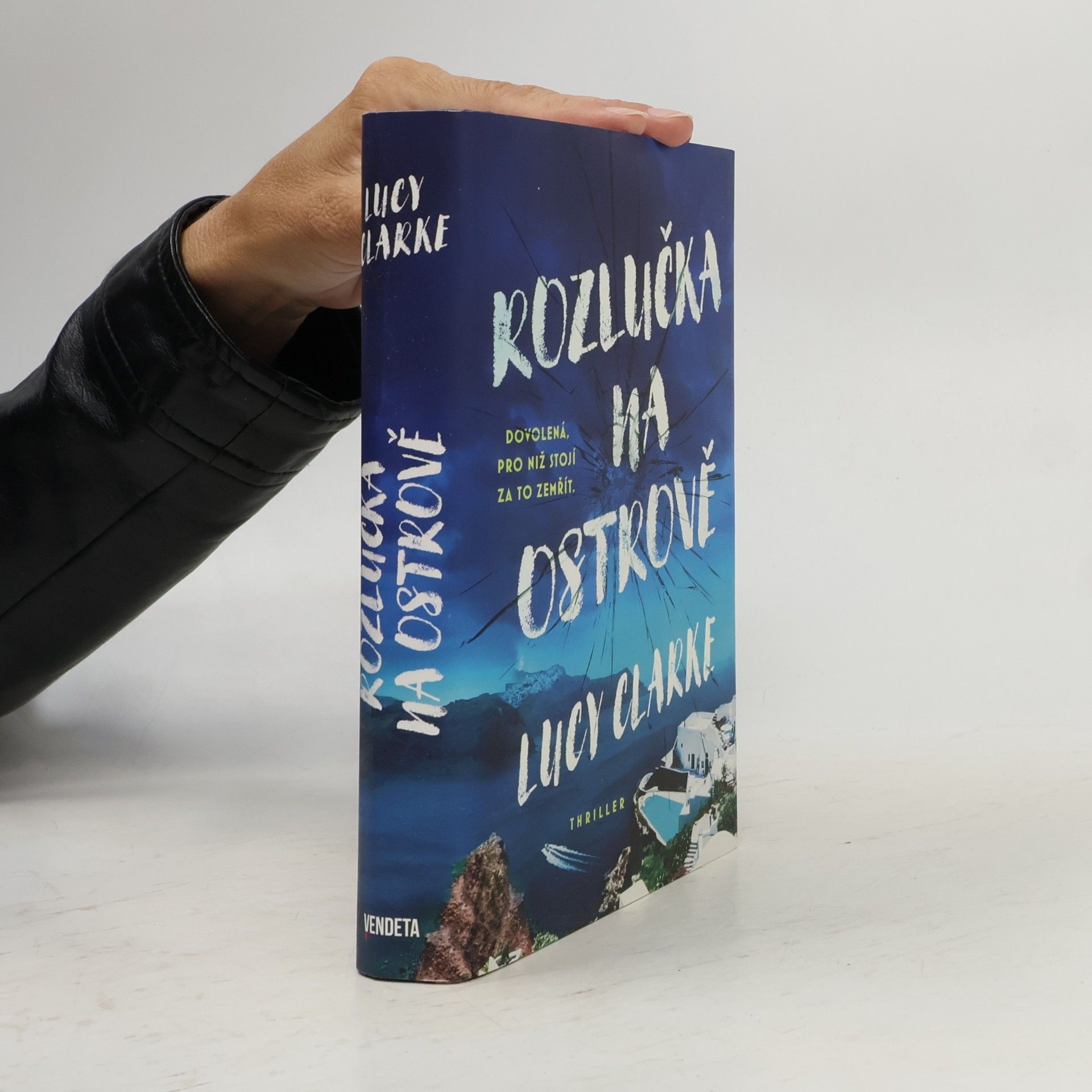 Lucy Clarke Rozlučka na ostrově