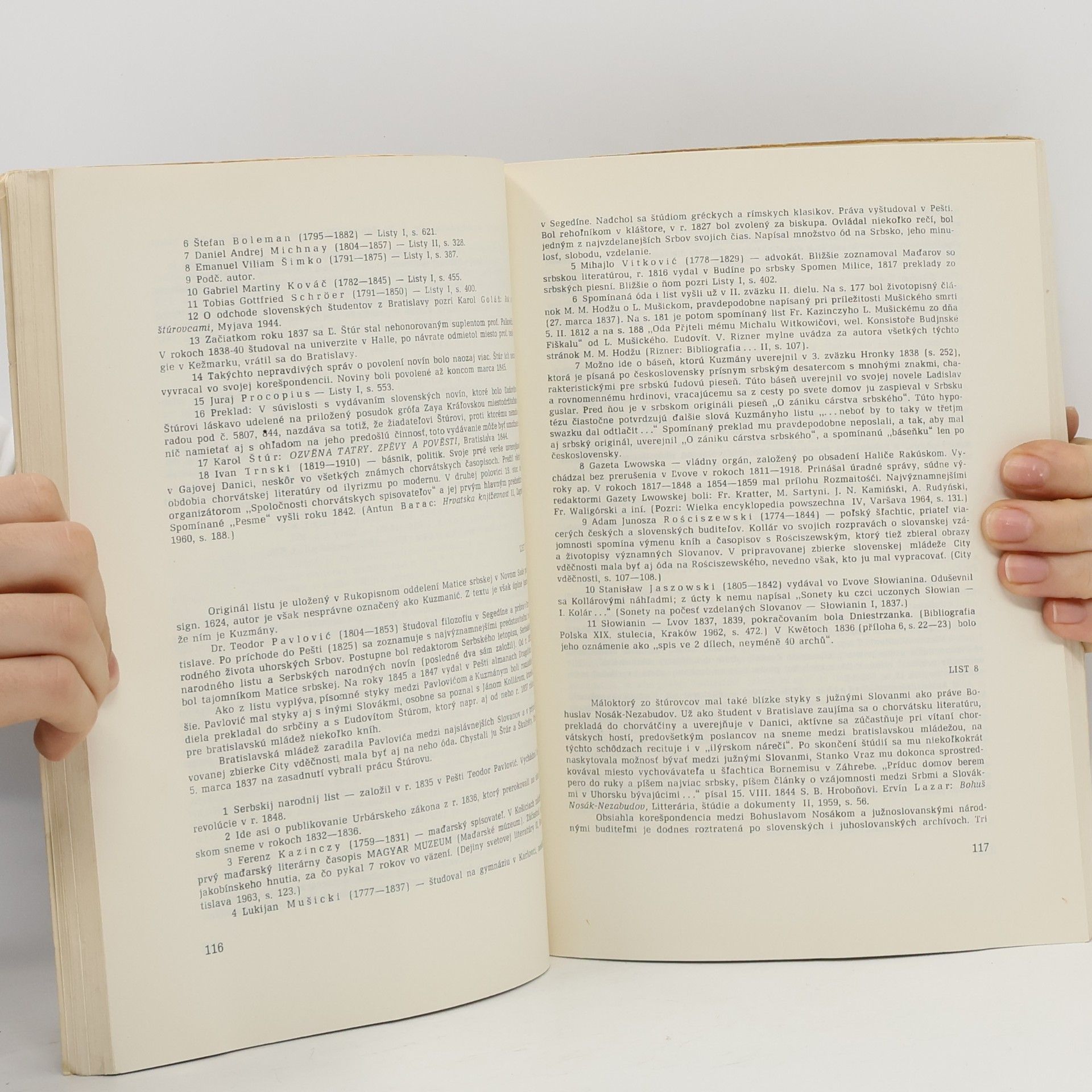 Autorenkollektiv Literárny archiv 8/1971