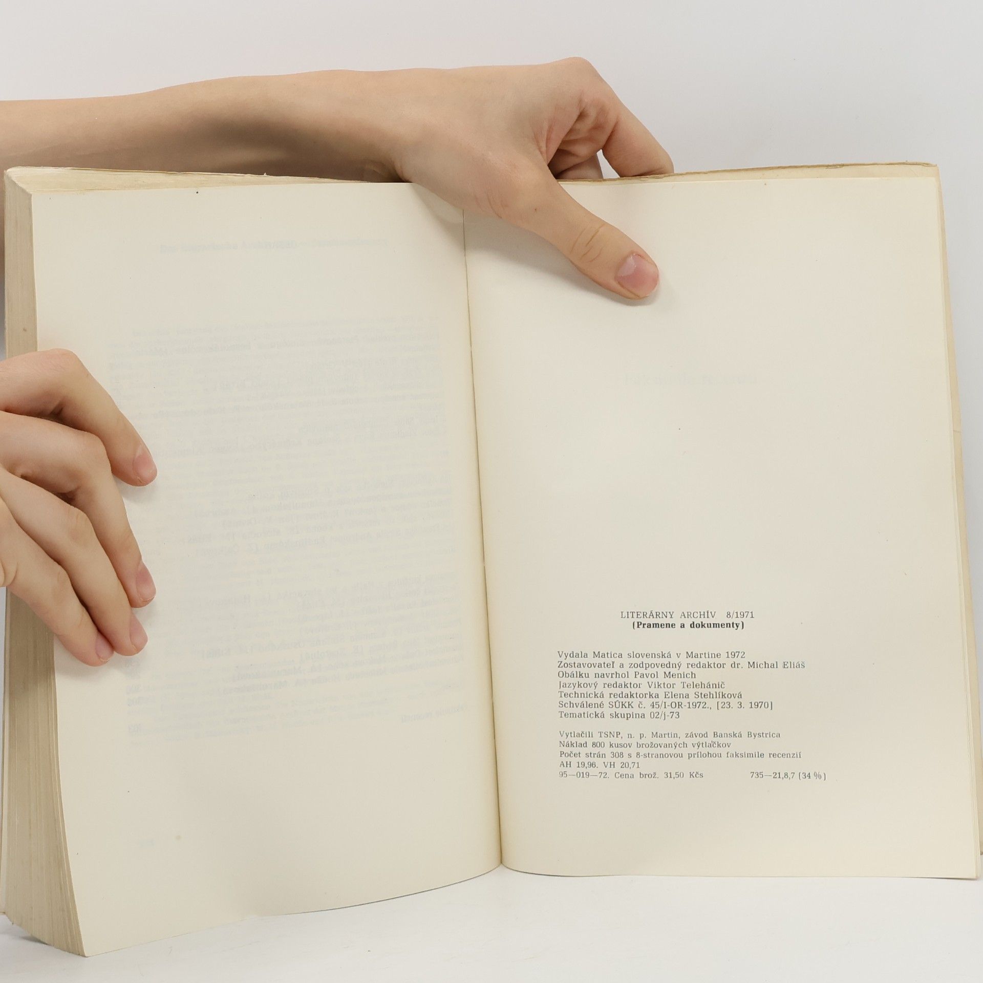 Autorenkollektiv Literárny archiv 8/1971
