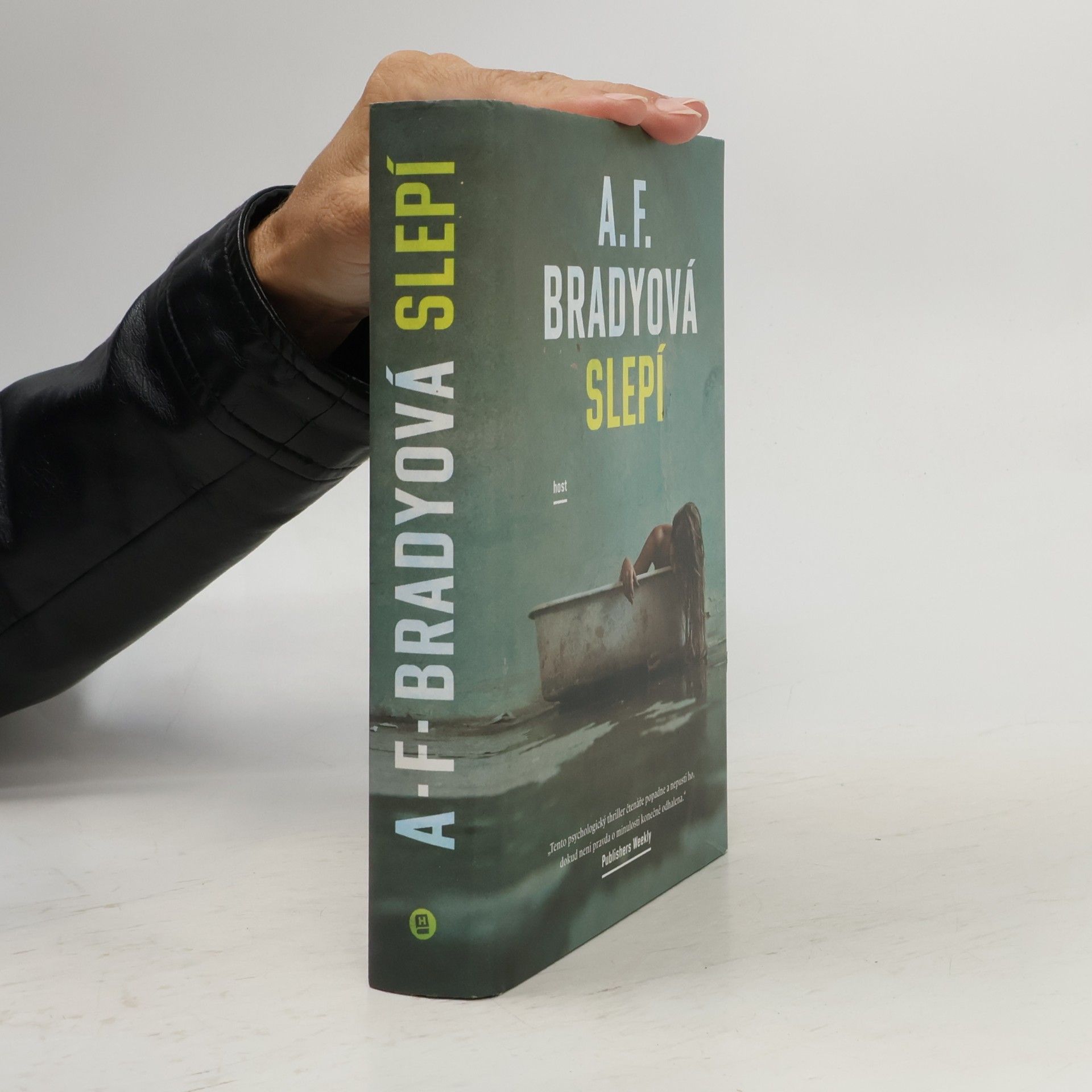 A. F. Brady Slepí