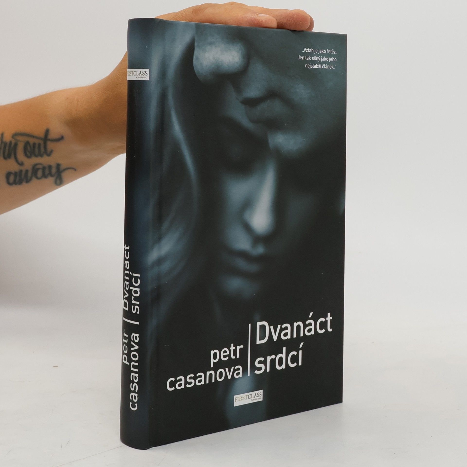 Petr Casanova Dvanáct srdcí