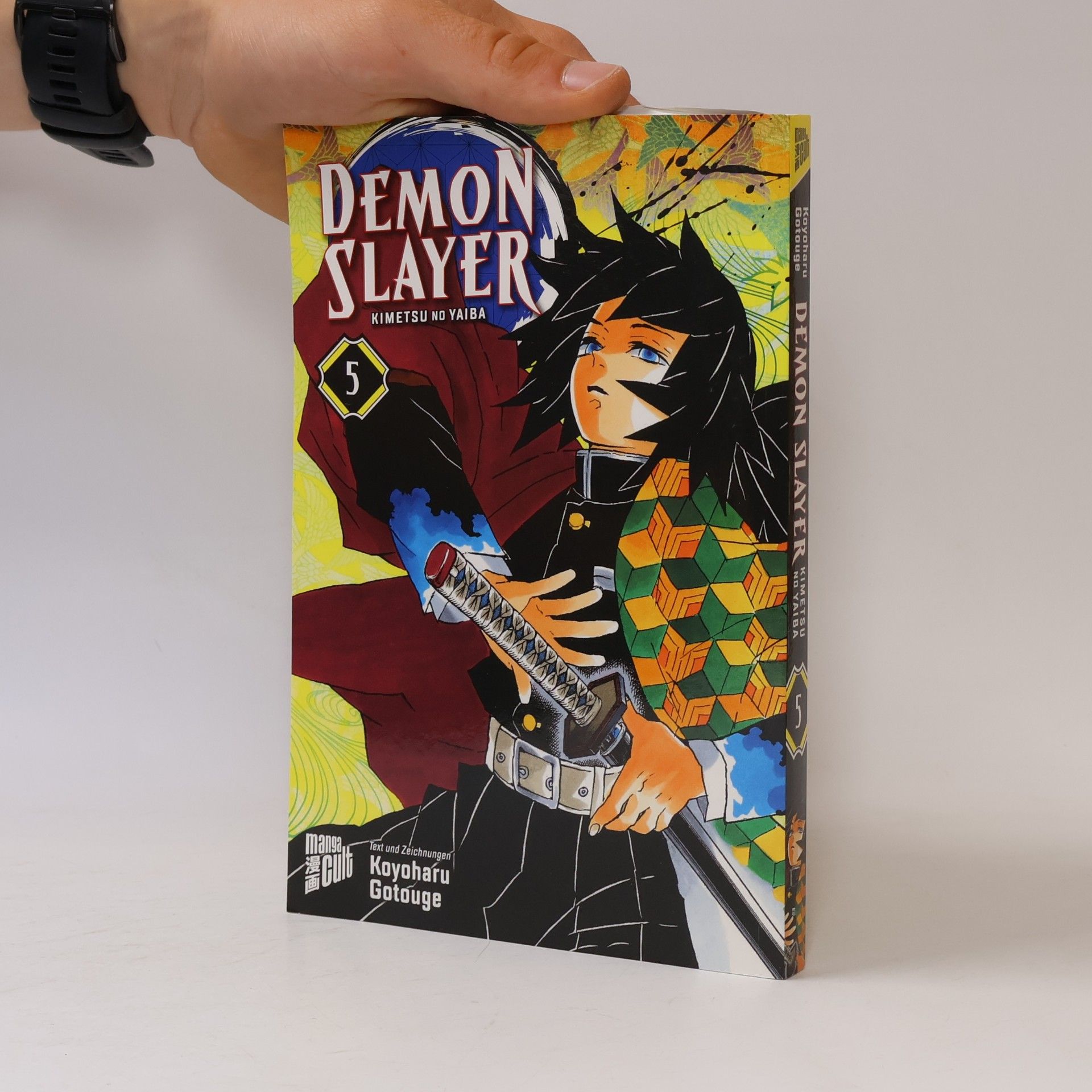 Koyoharu Gotōge Demon Slayer 5