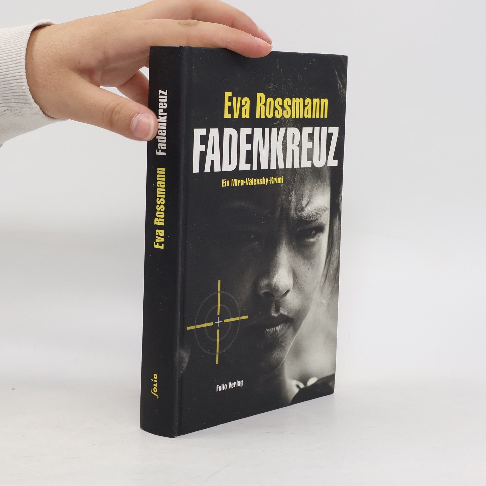 Eva Rossmann Fadenkreuz