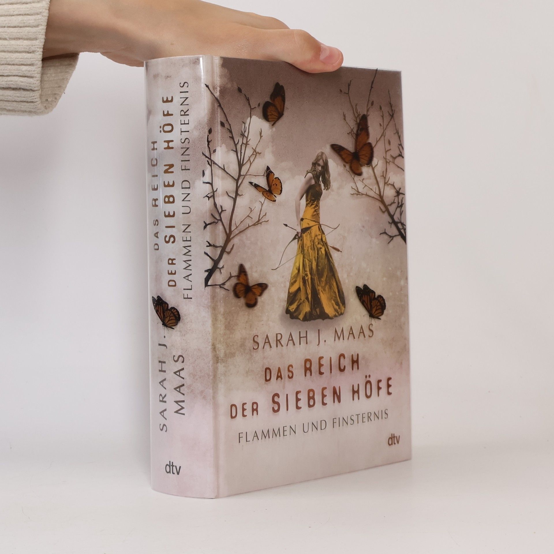 Sarah J. Maas Das Reich der sieben Höfe - Flammen und Finsternis