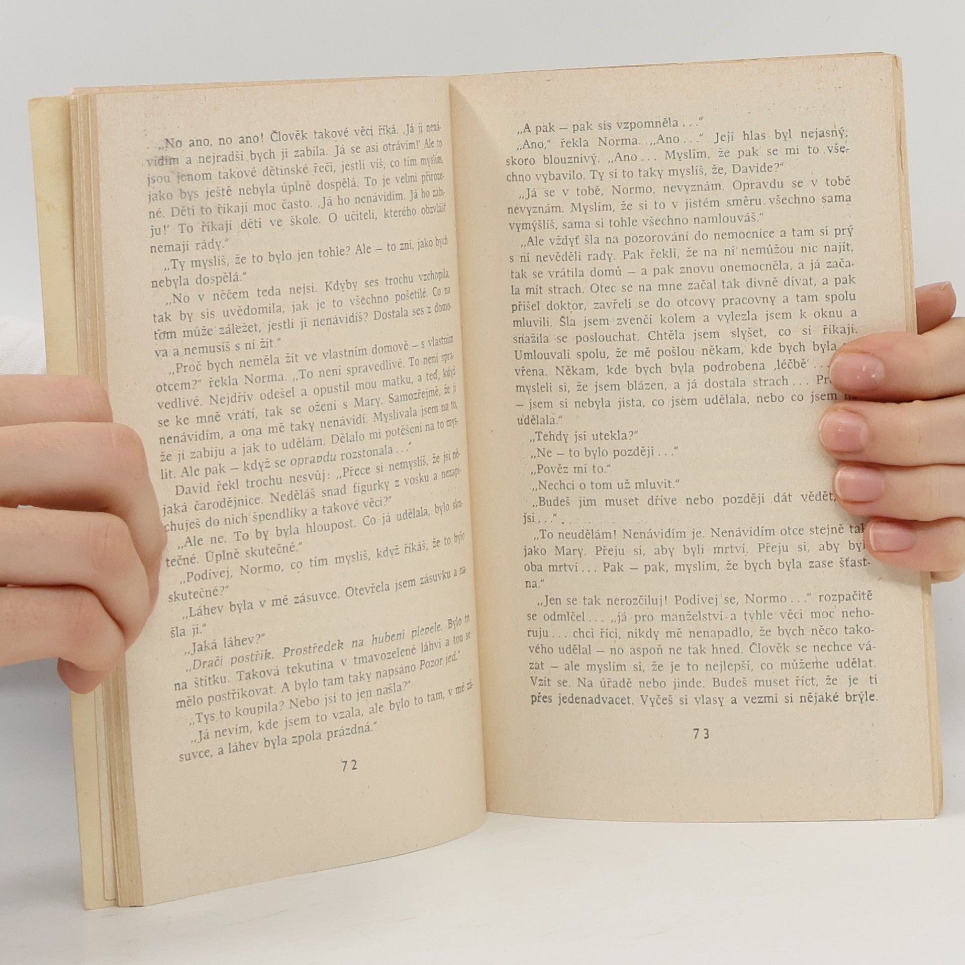 Agatha Christie Třetí dívka