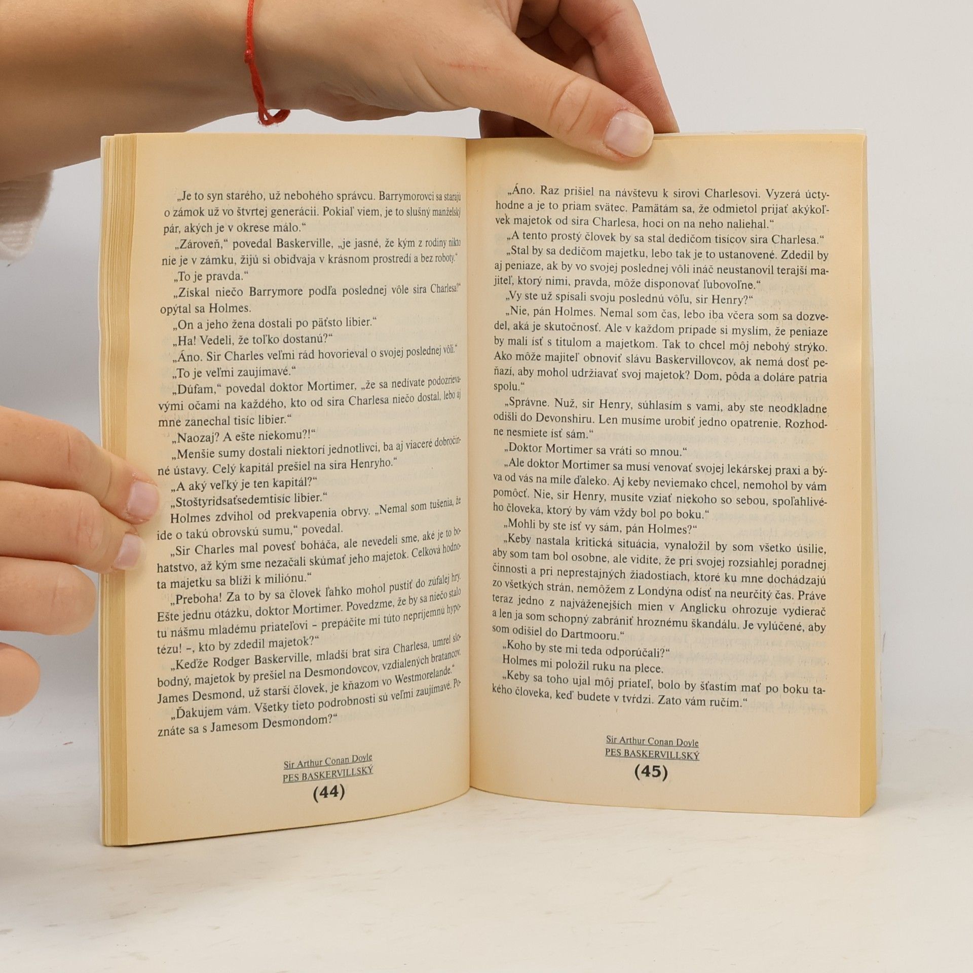 Arthur Conan Doyle Pes baskervillský