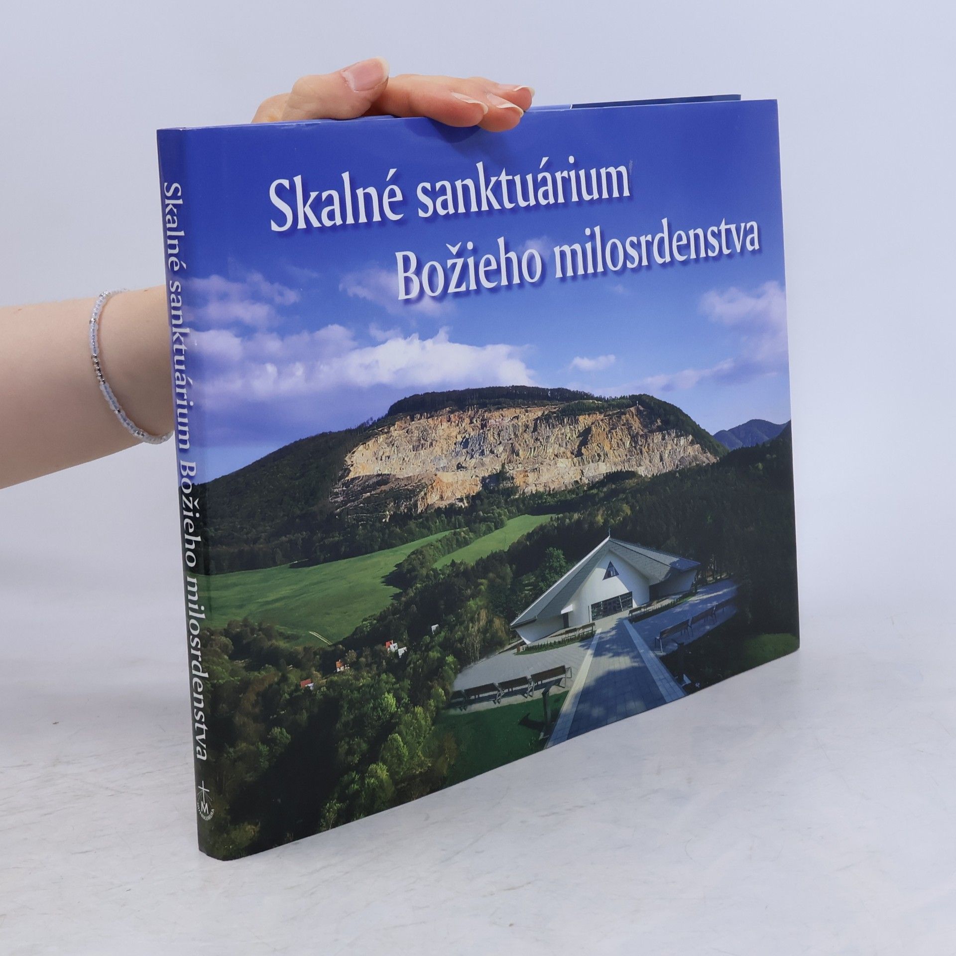 Autores varios Skalné sanktárium Božieho milosrdenstva