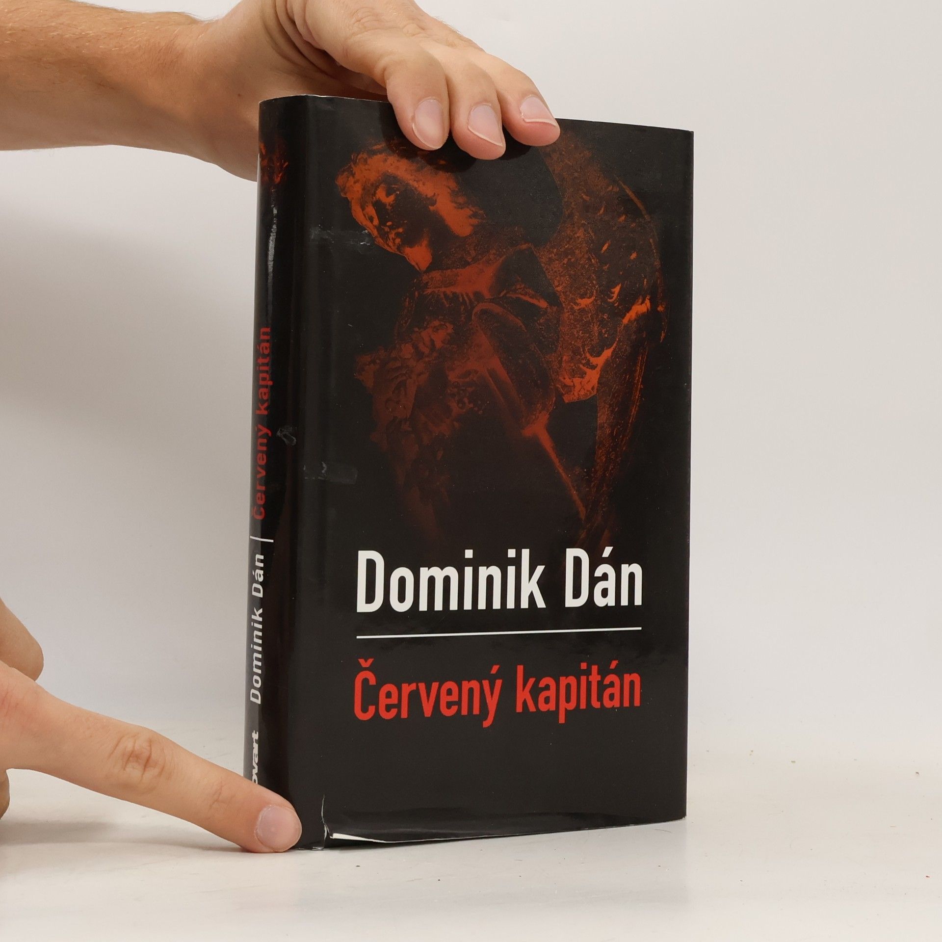 Dominik Dán Červený kapitán