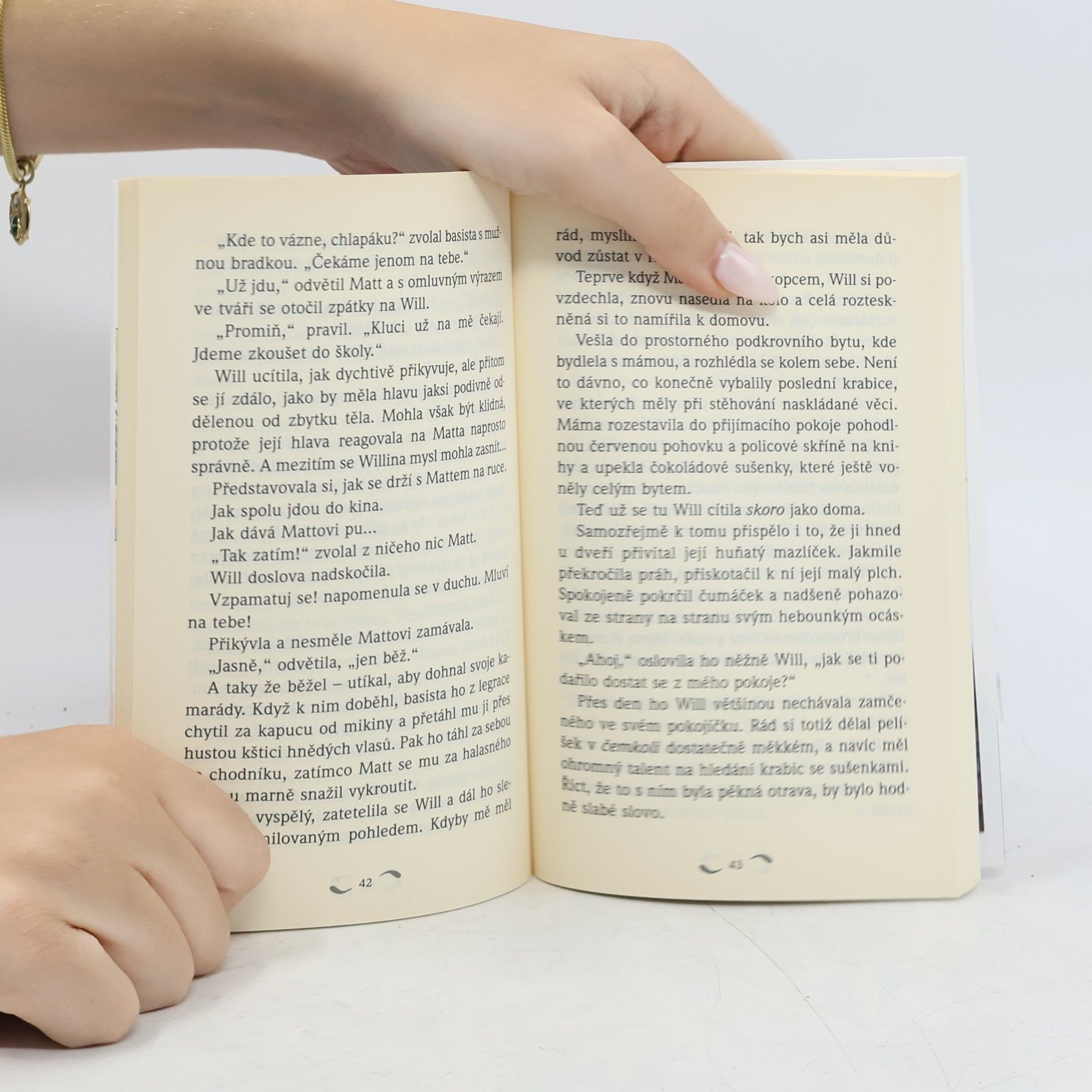 Elizabeth Lenhard W.I.T.C.H: Přeludy a lži