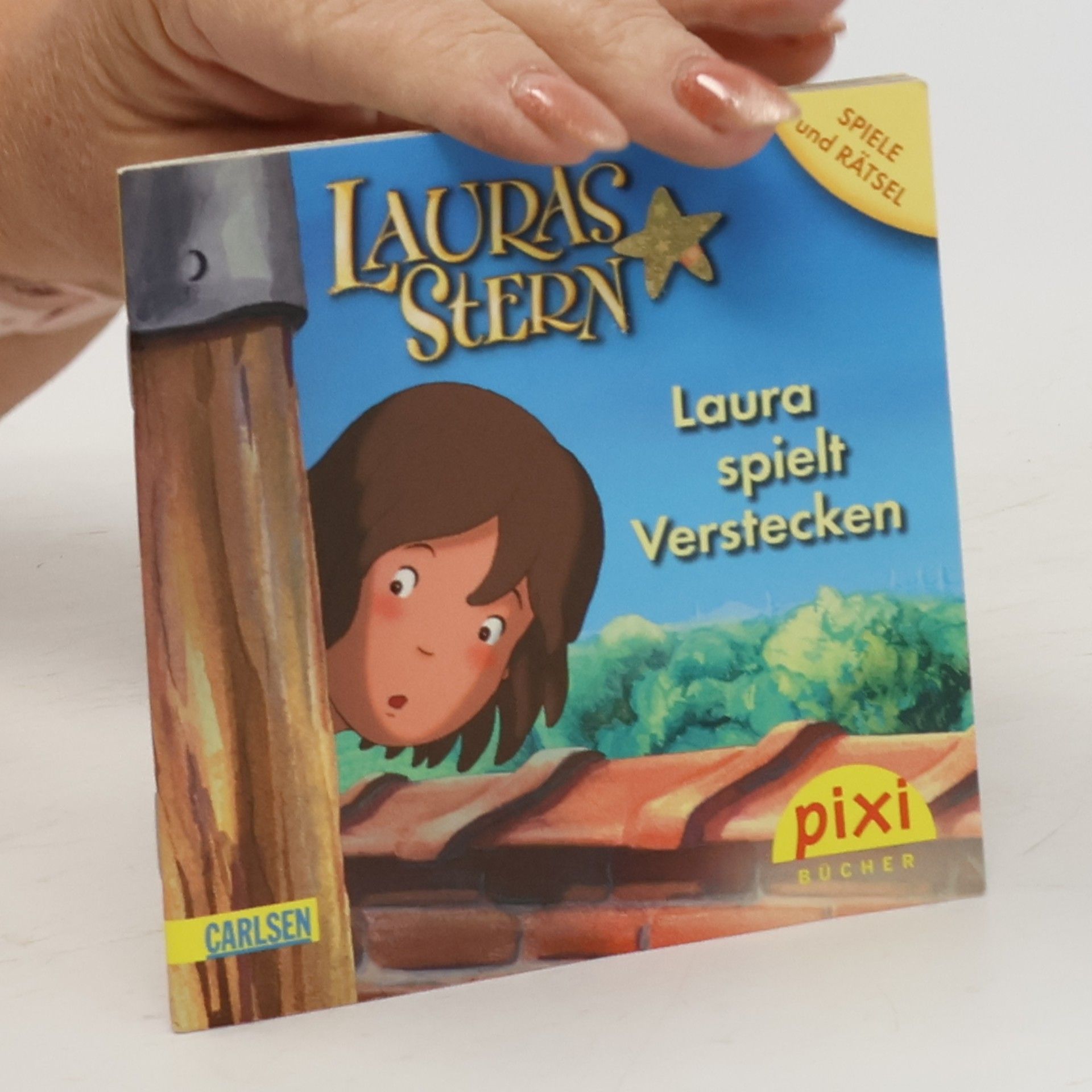 Autorenkollektiv Lauras Stern. Laura Spielt Verstecken