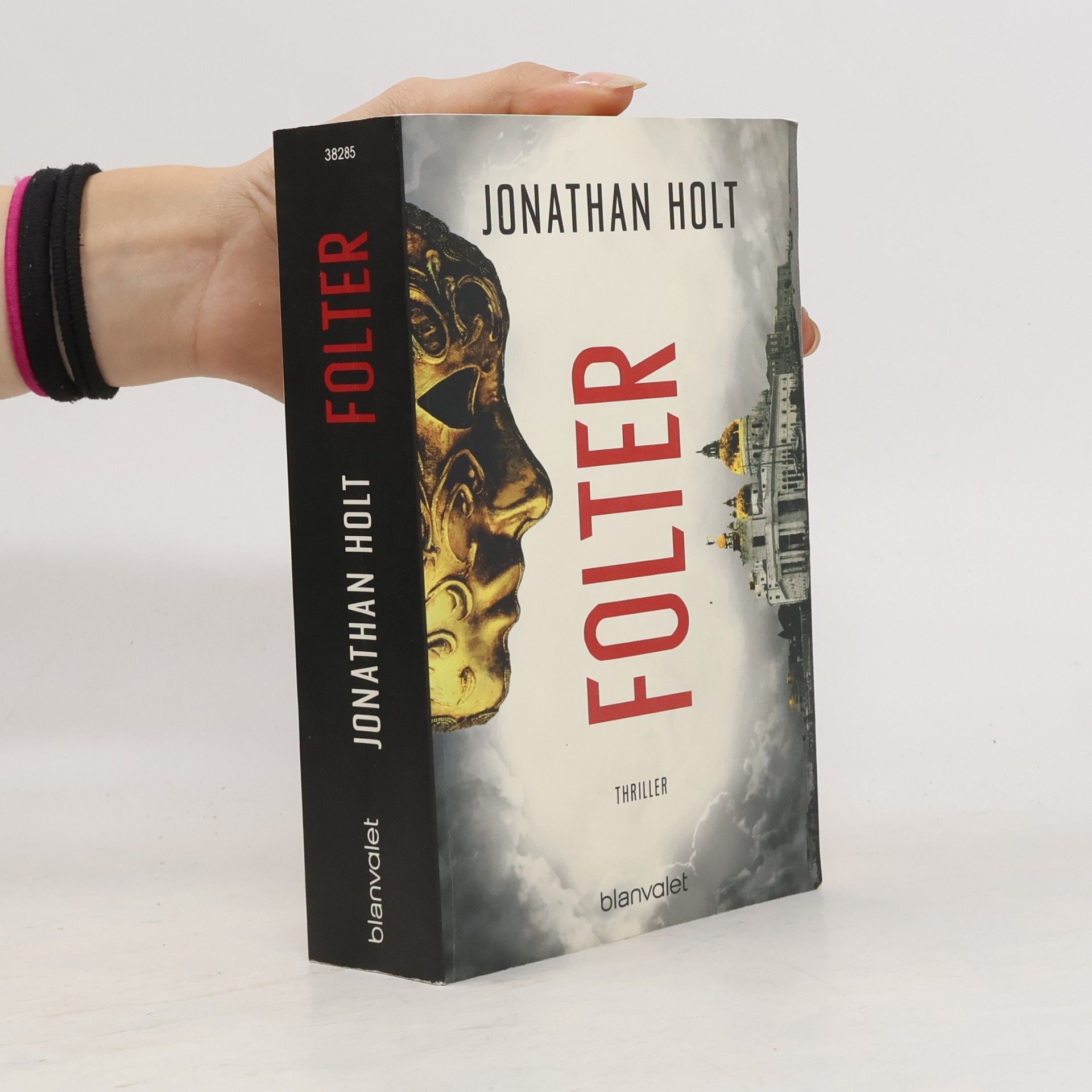 Jonathan Holt Folter