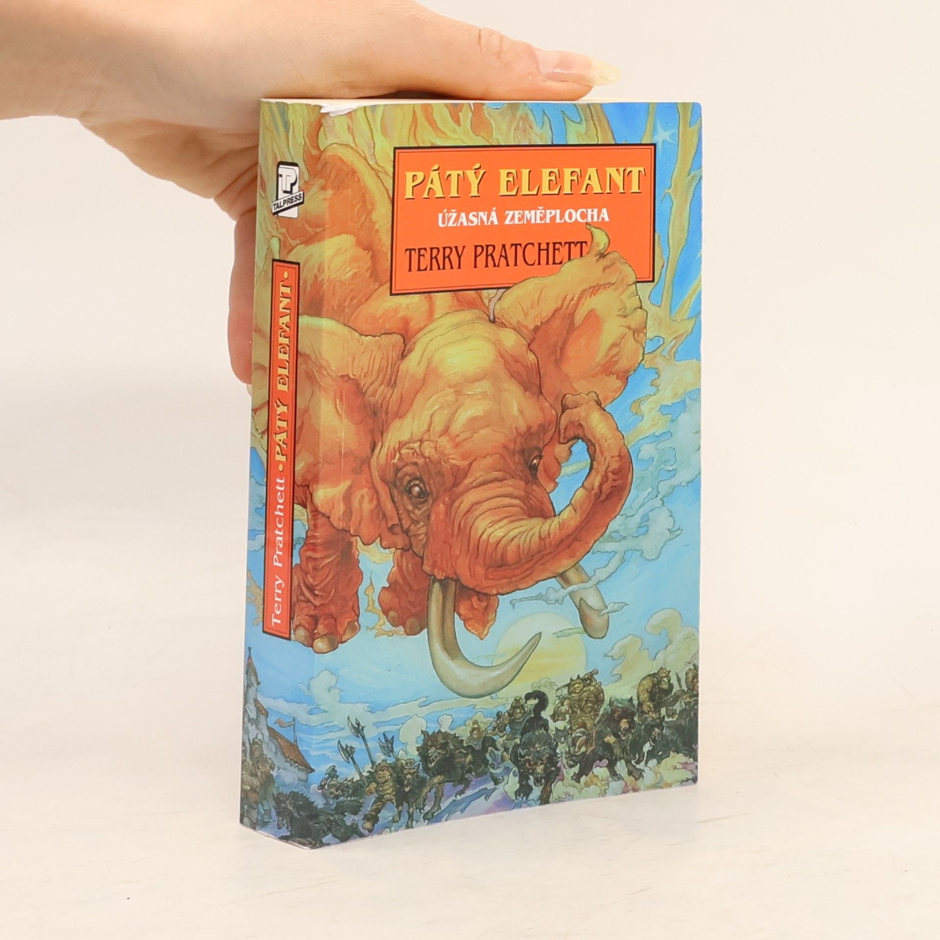 Terry Pratchett Pátý elefant
