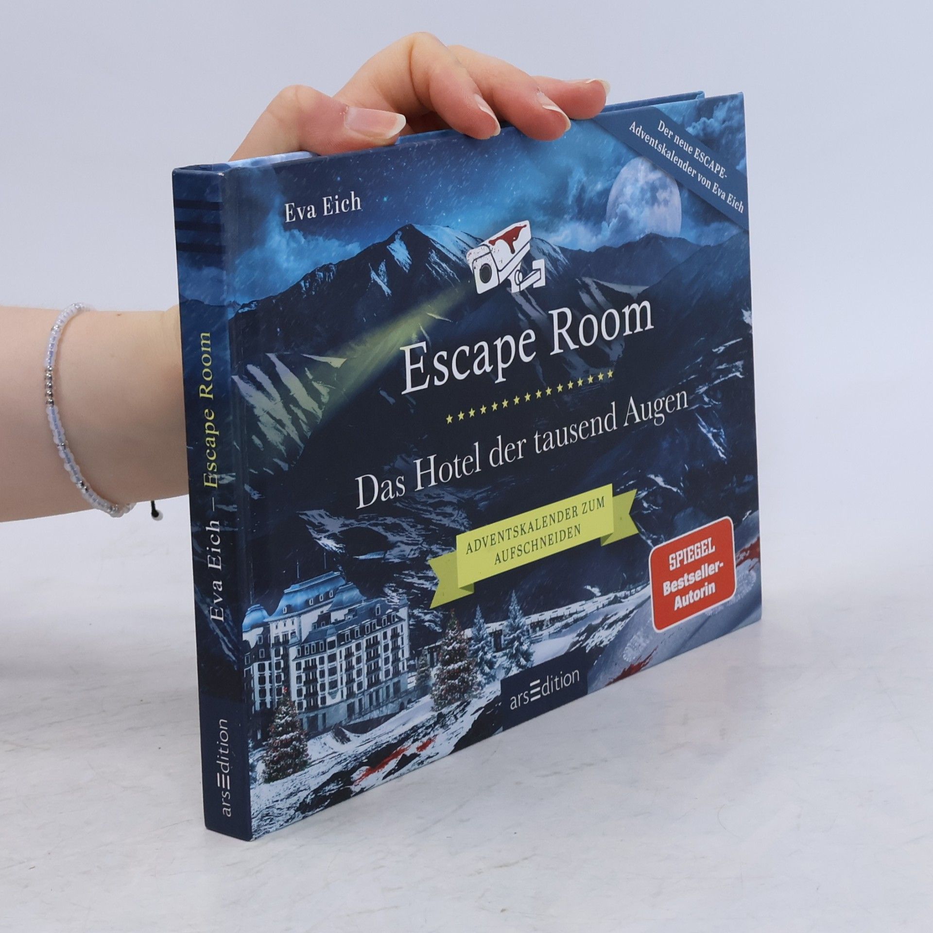Eva Eich Escape Room. Das Hotel der tausend Augen. Adventskalender zum Aufschneiden