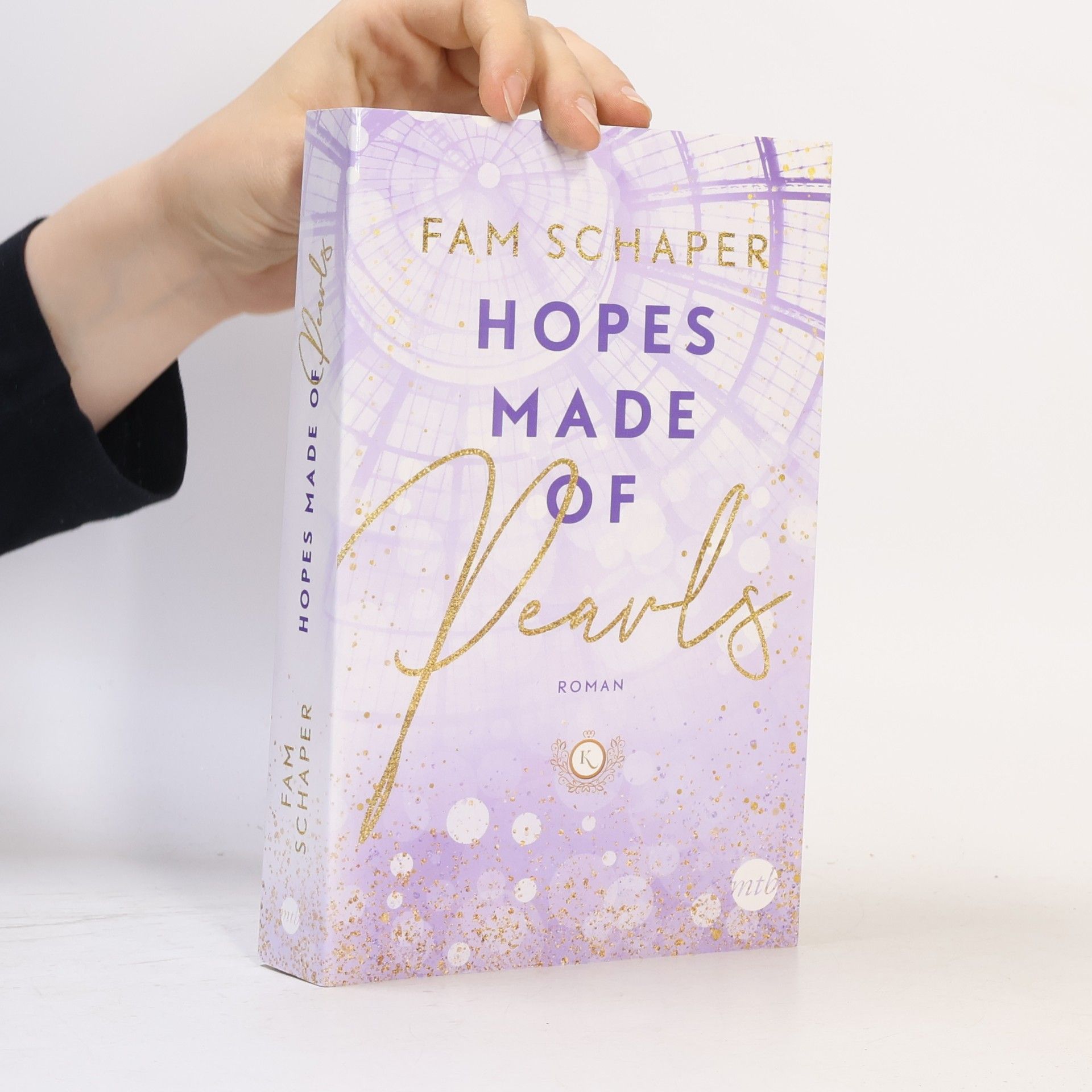 Fam Schaper Hopes Made of Pearls