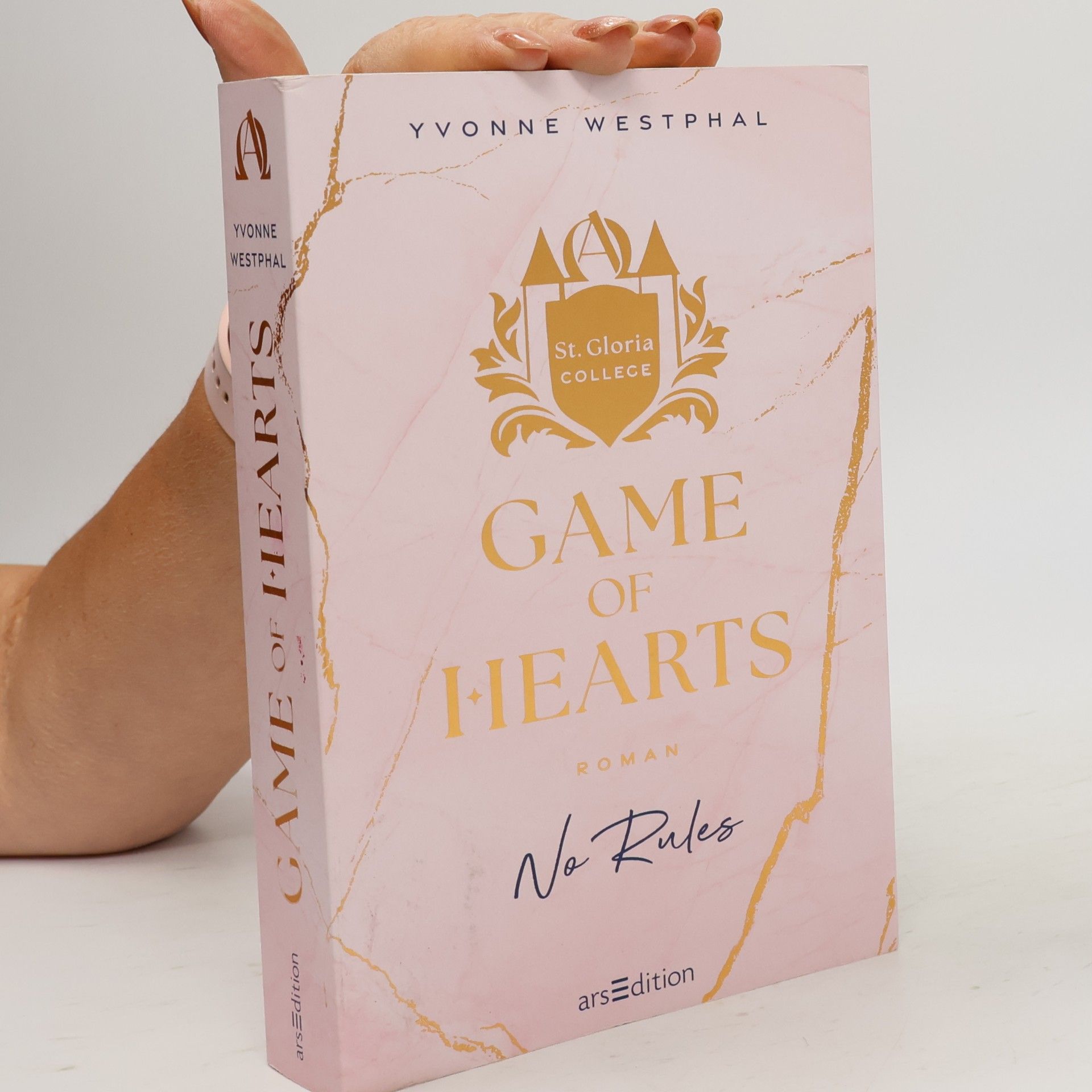 Yvonne Westphal Game of hearts