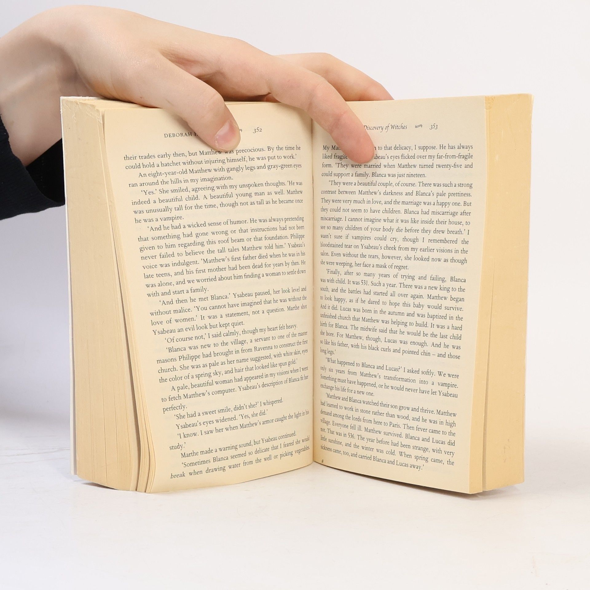 Deborah E. Harkness A Discovery of Witches
