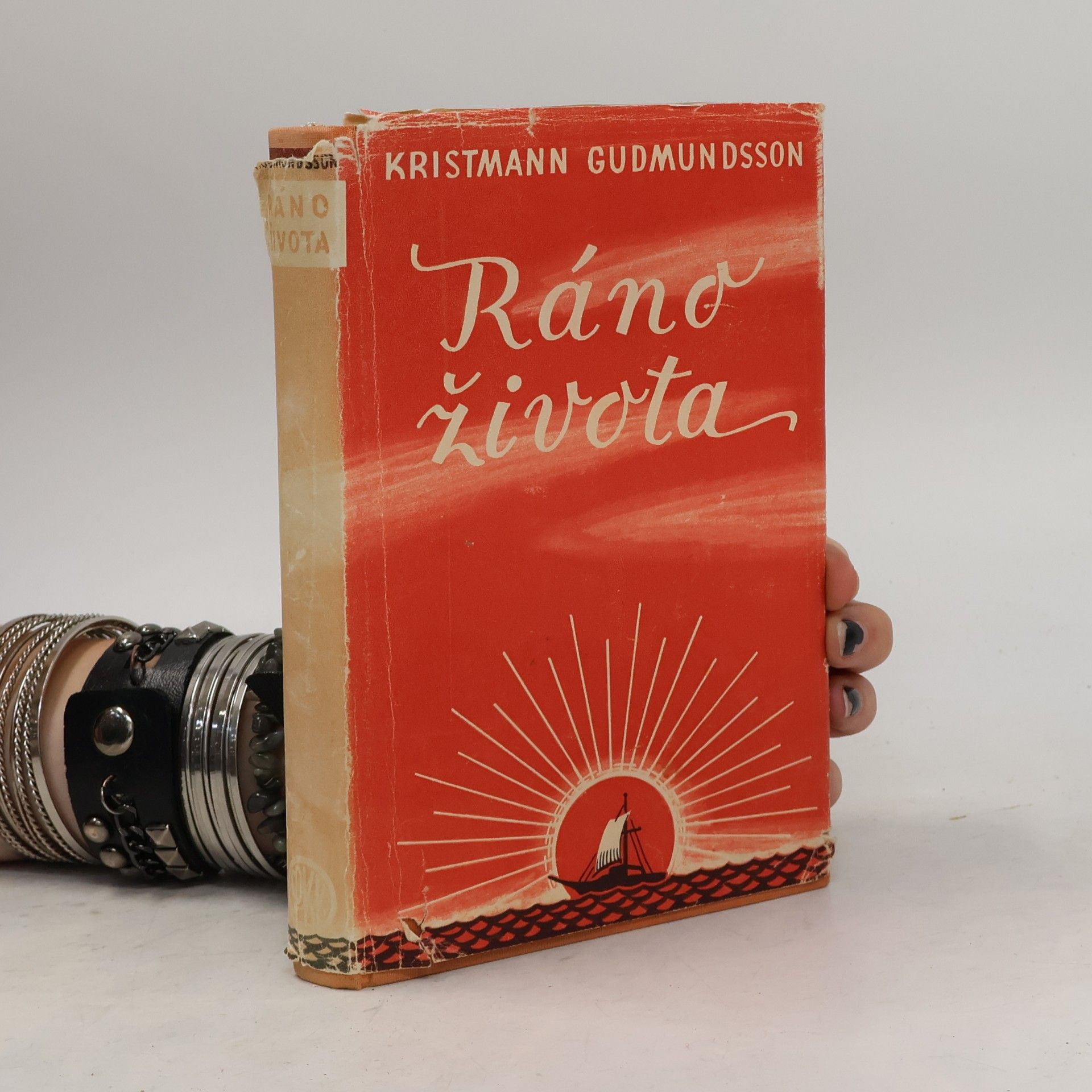 Kristmann Gudmundsson Ráno života