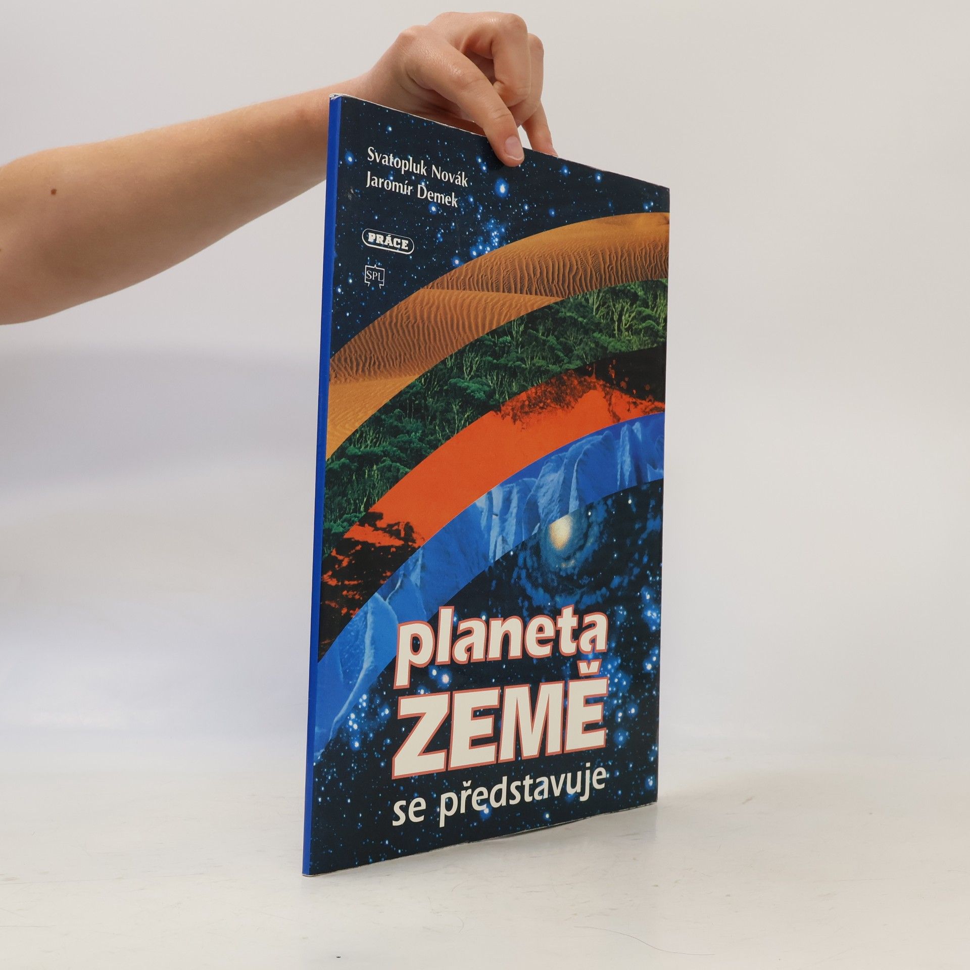 Planeta Země se představuje