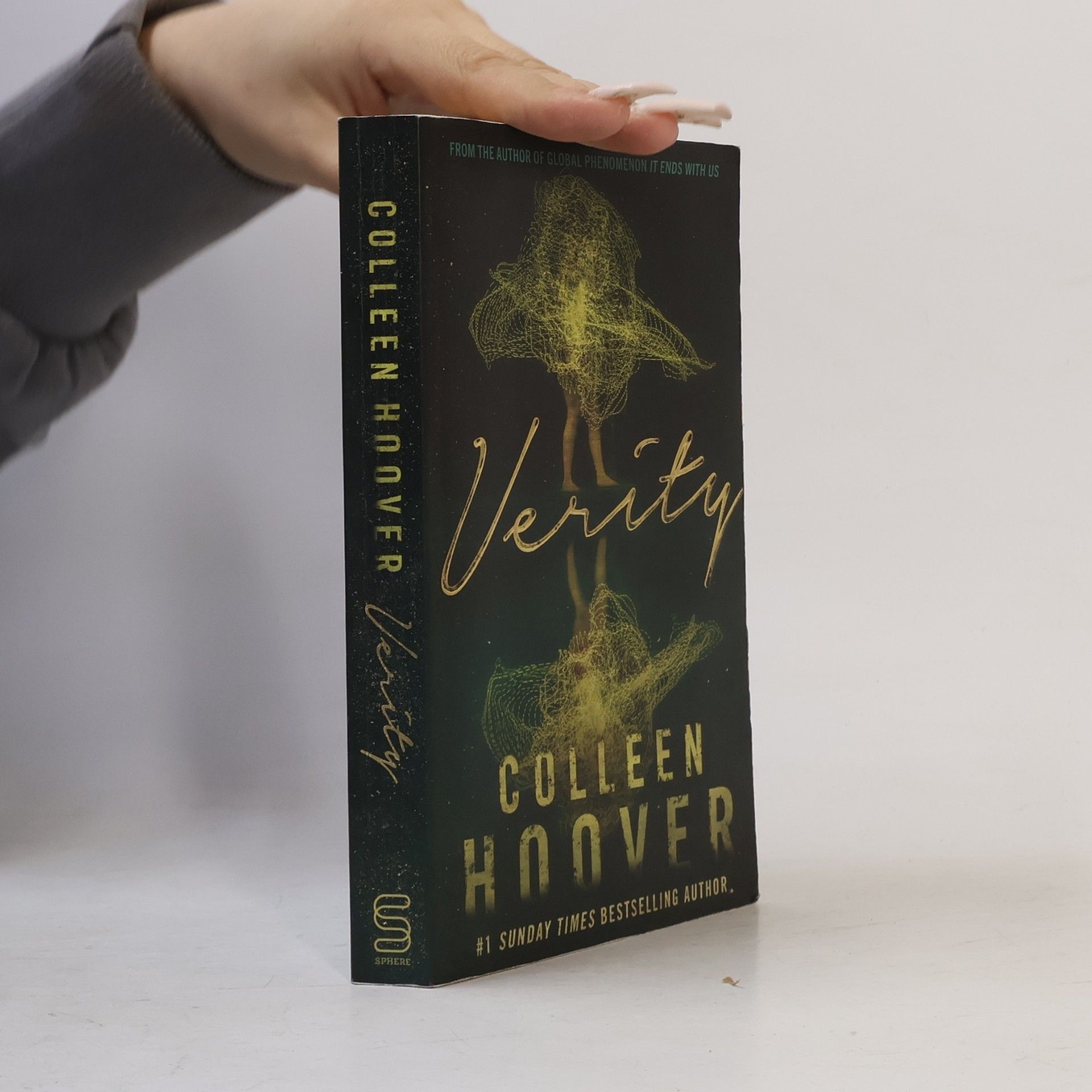 Colleen Hoover Verity