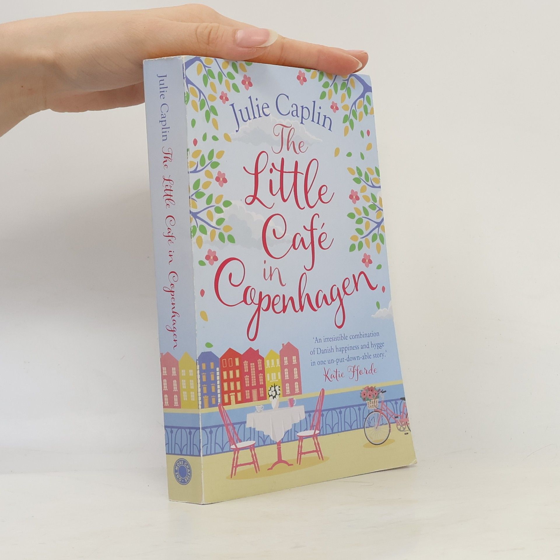 Julie Caplin The Little Café in Copenhagen